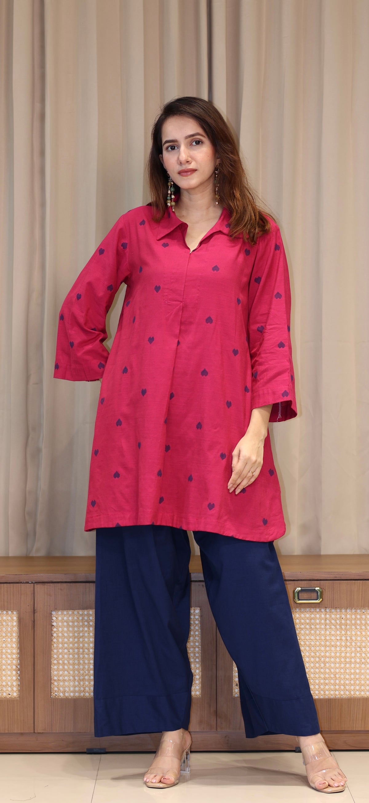 Divisha Mercerised Cotton Handwoven Kurta Set - Pink Hearts