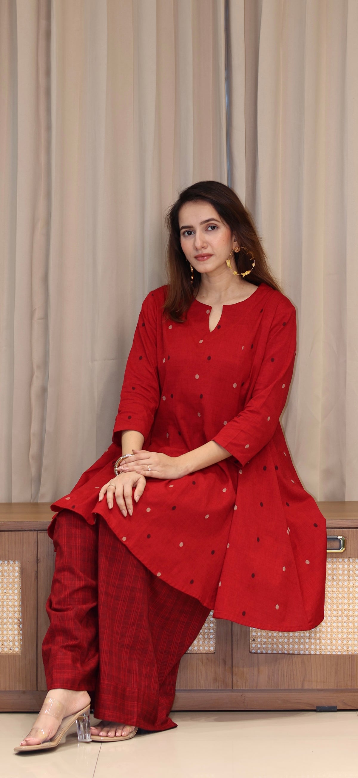 Tanvi Mercerised Cotton Handwoven Kurta Set - Red