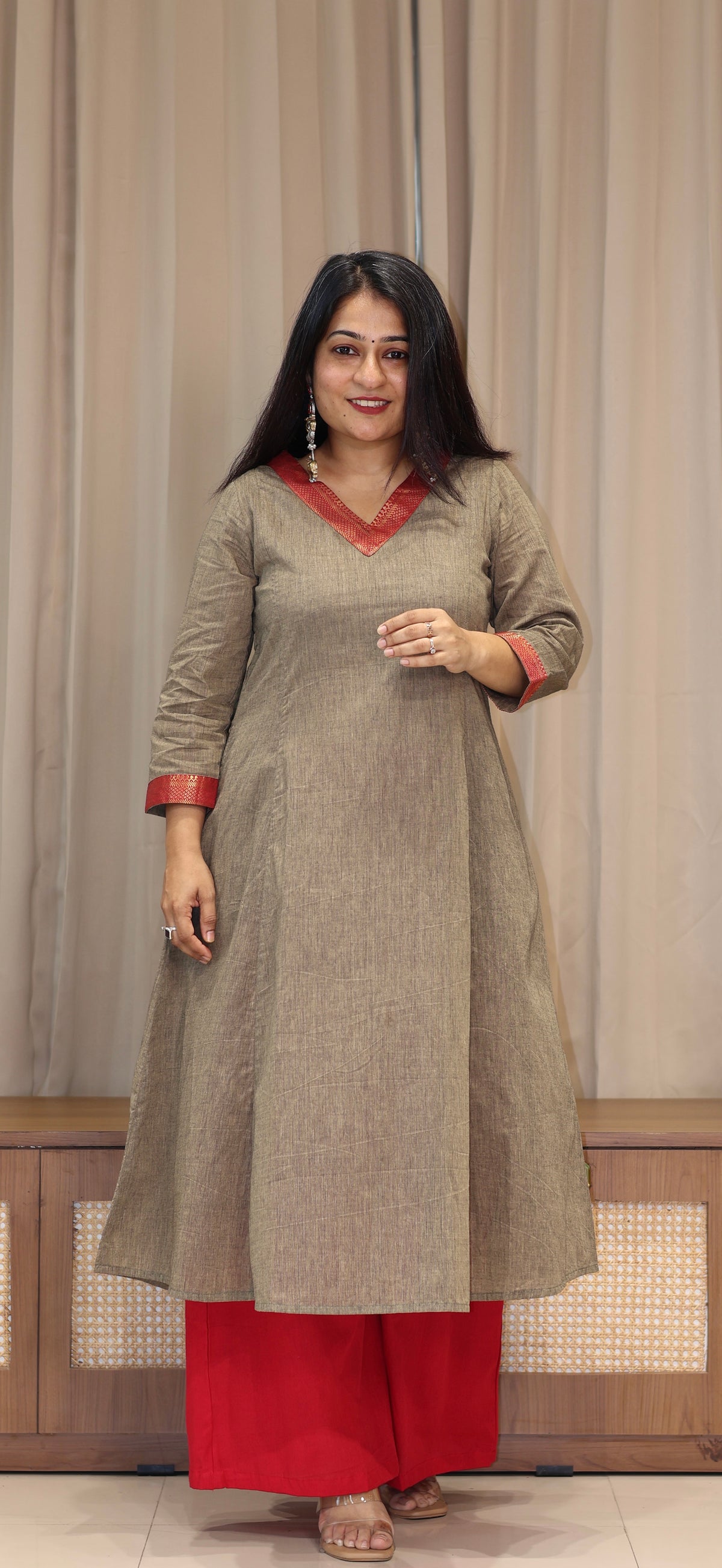 Yaashi Mangalgiri Cotton Kali Kurta With Nizam Border - Camel