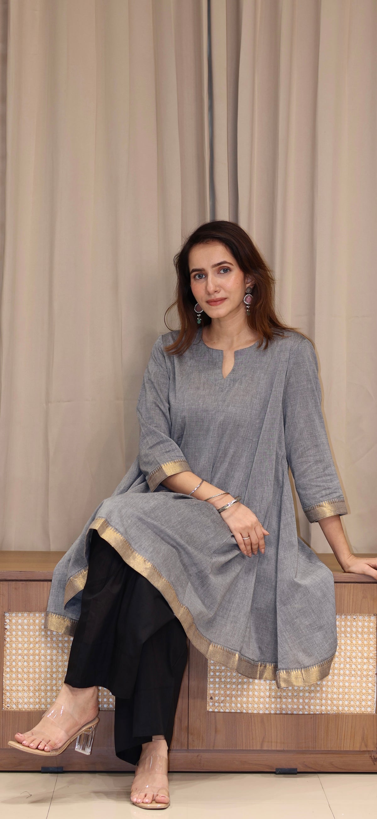Tapsee Mangalgiri Cotton Kali Kurta Set With Nizam Border - Grey