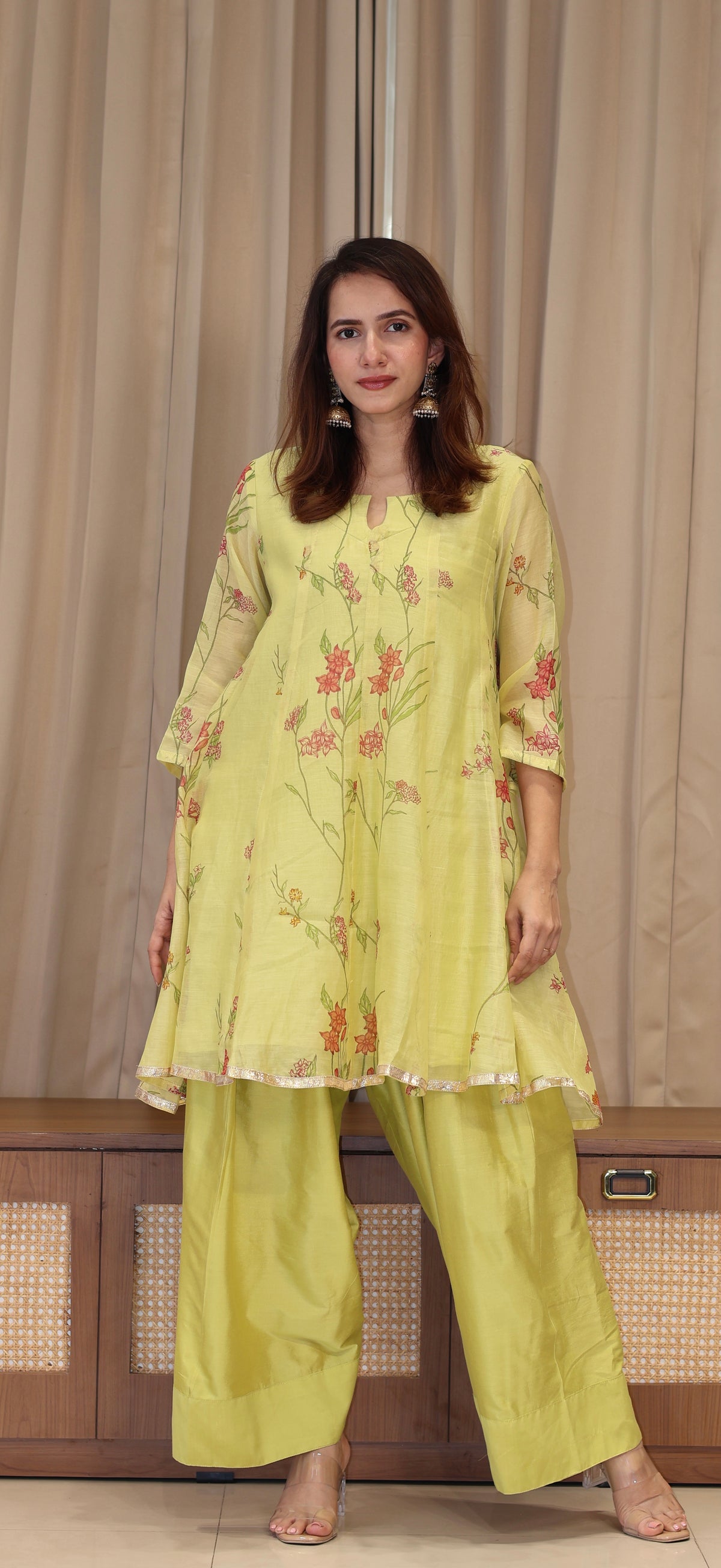 Amvi Mul Chanderi Kurta Set - Green Floral