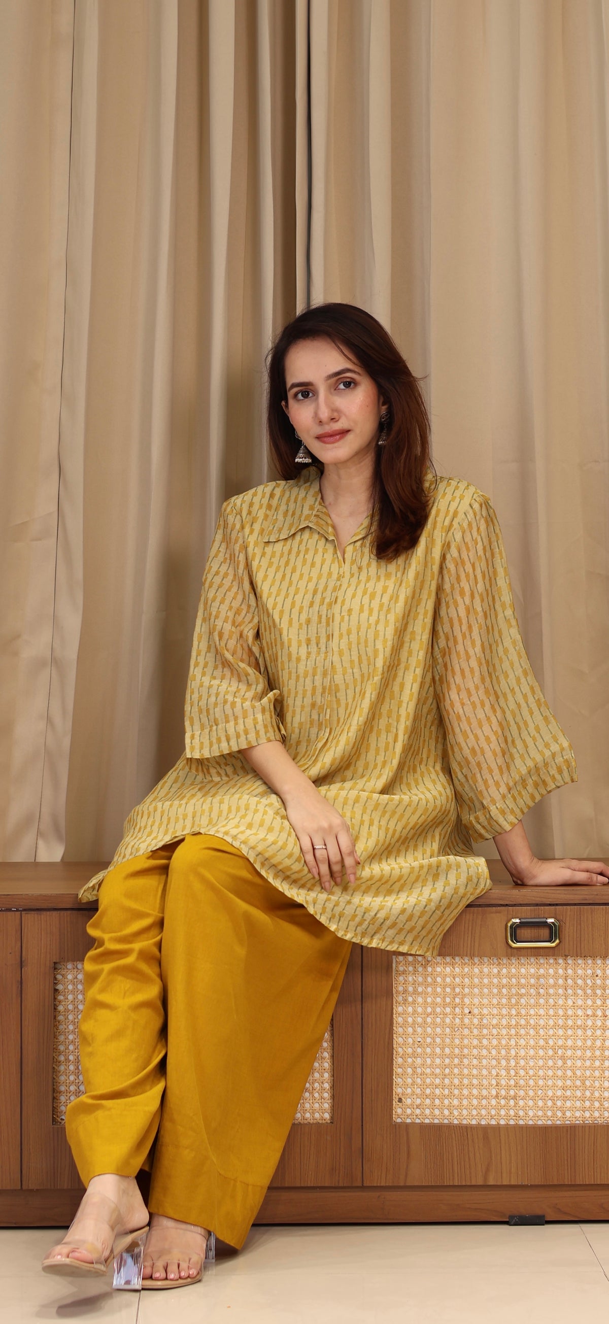 Aabha Mul Chanderi Kurta Set  - Yellow