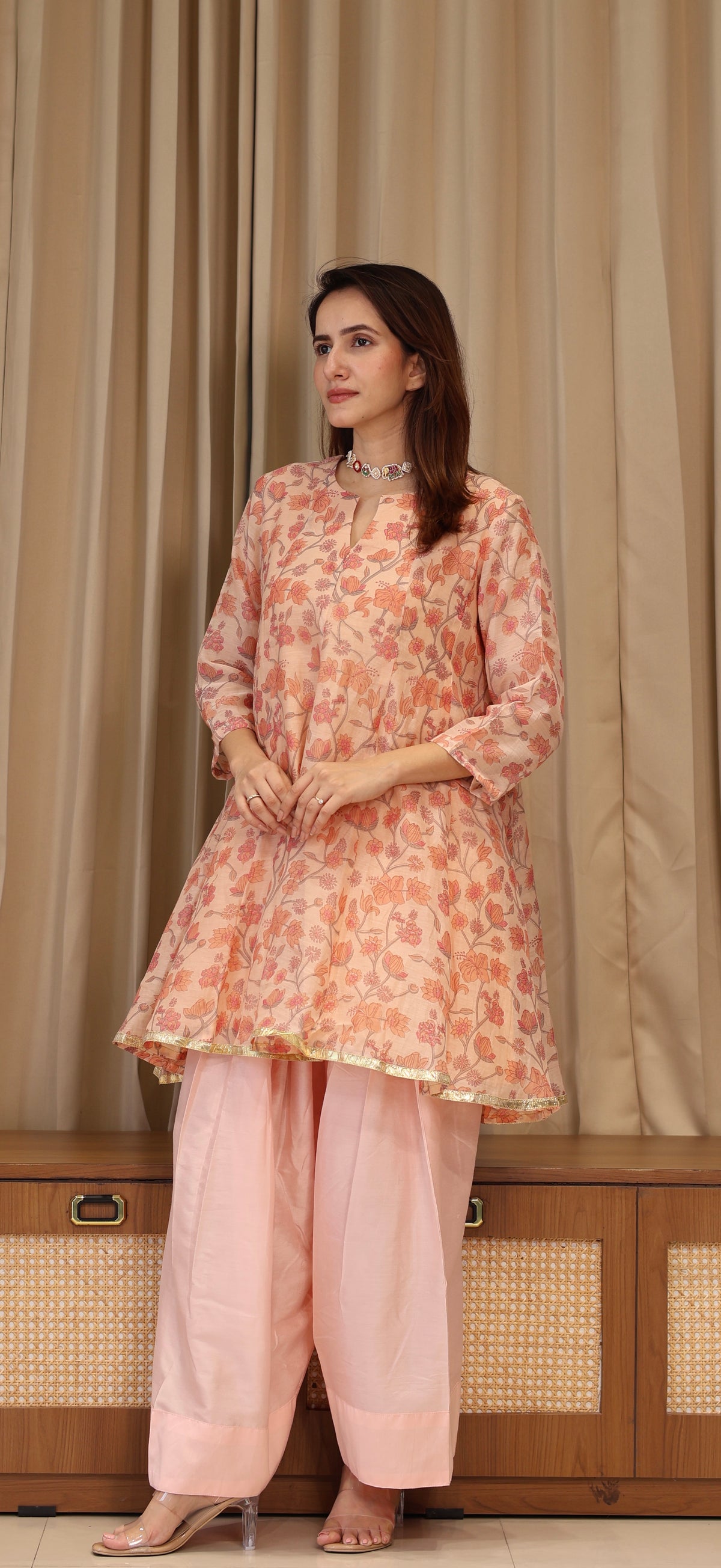 Lillies Mul Chanderi Kurta Set - Peach Floral