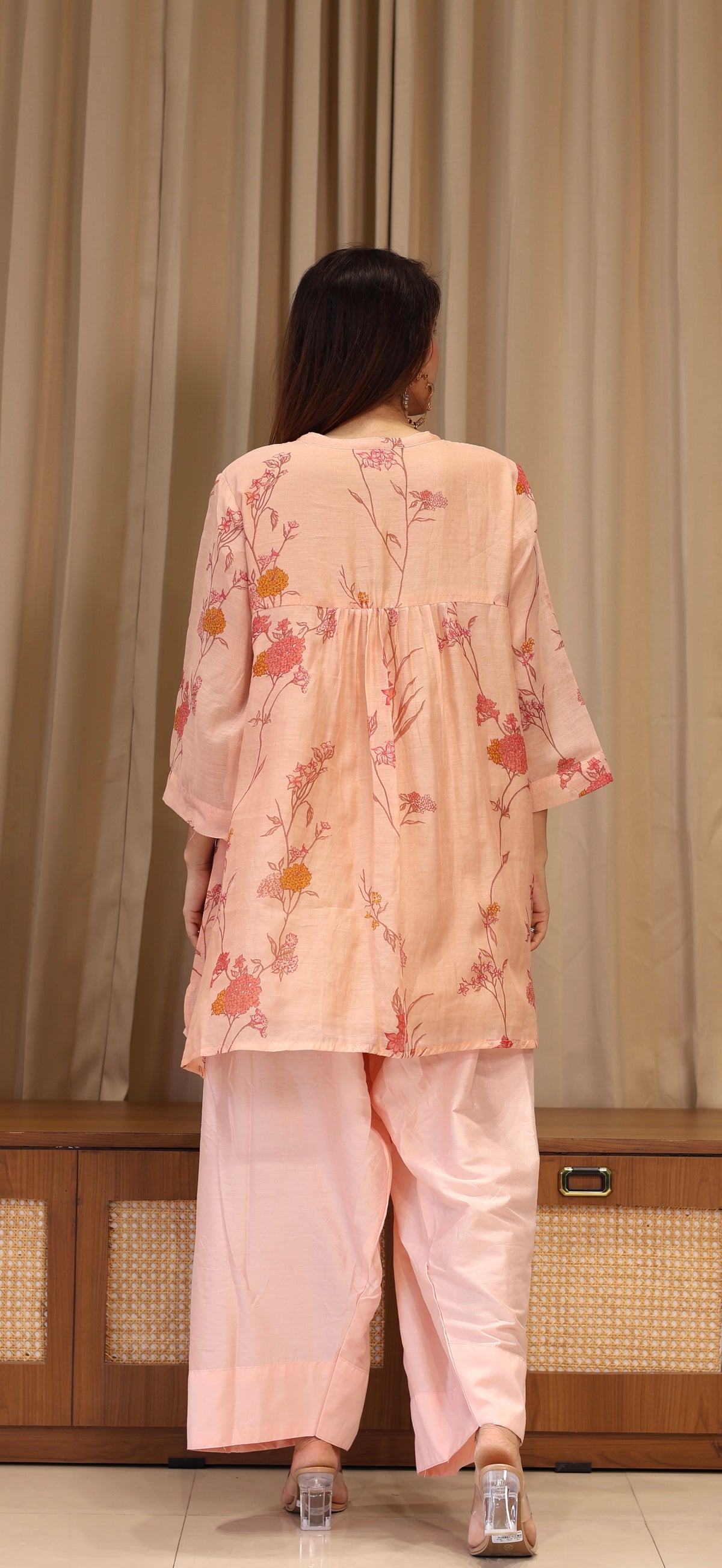 Kesha Mul Chanderi Kurta Set  - Peach Pink