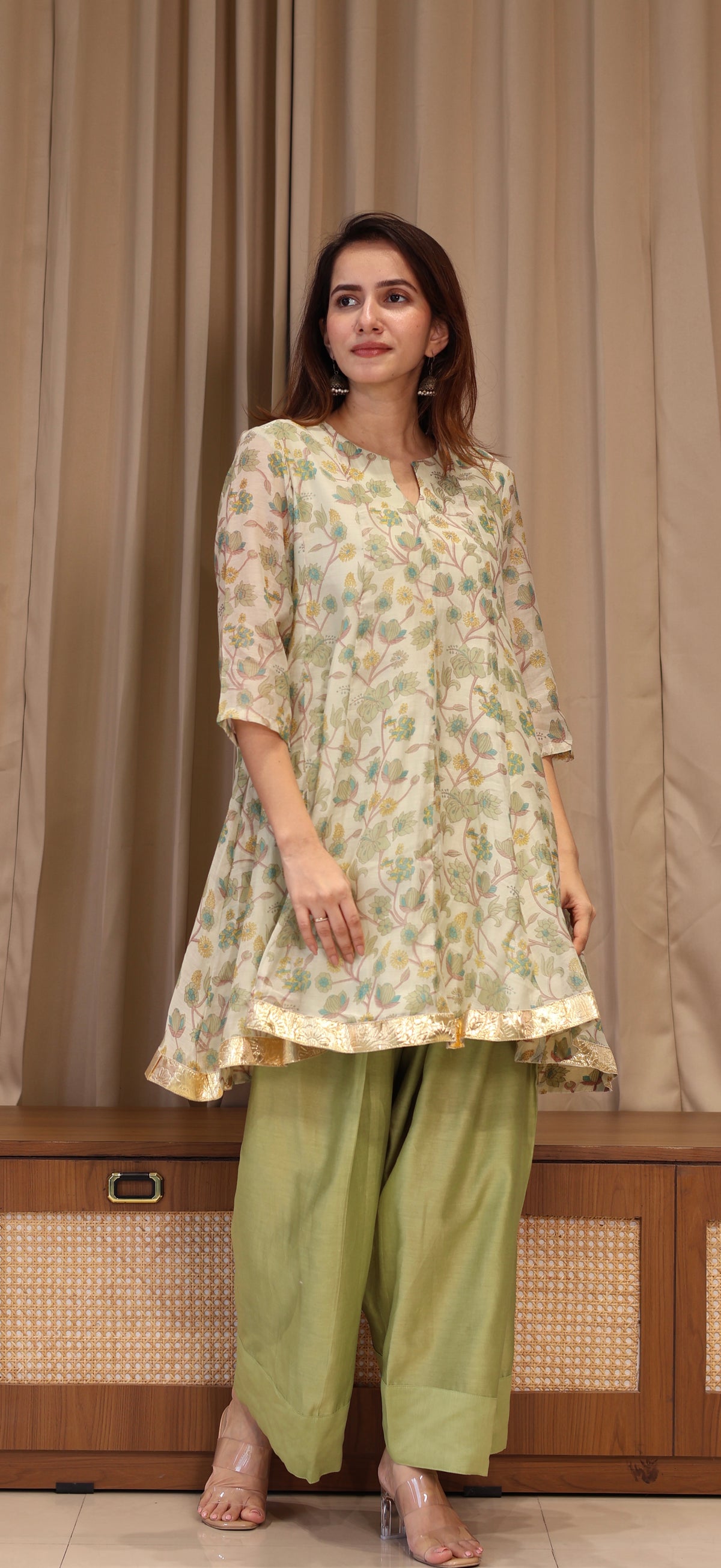 Shubha Mul Chanderi Kurta Set - Green Floral