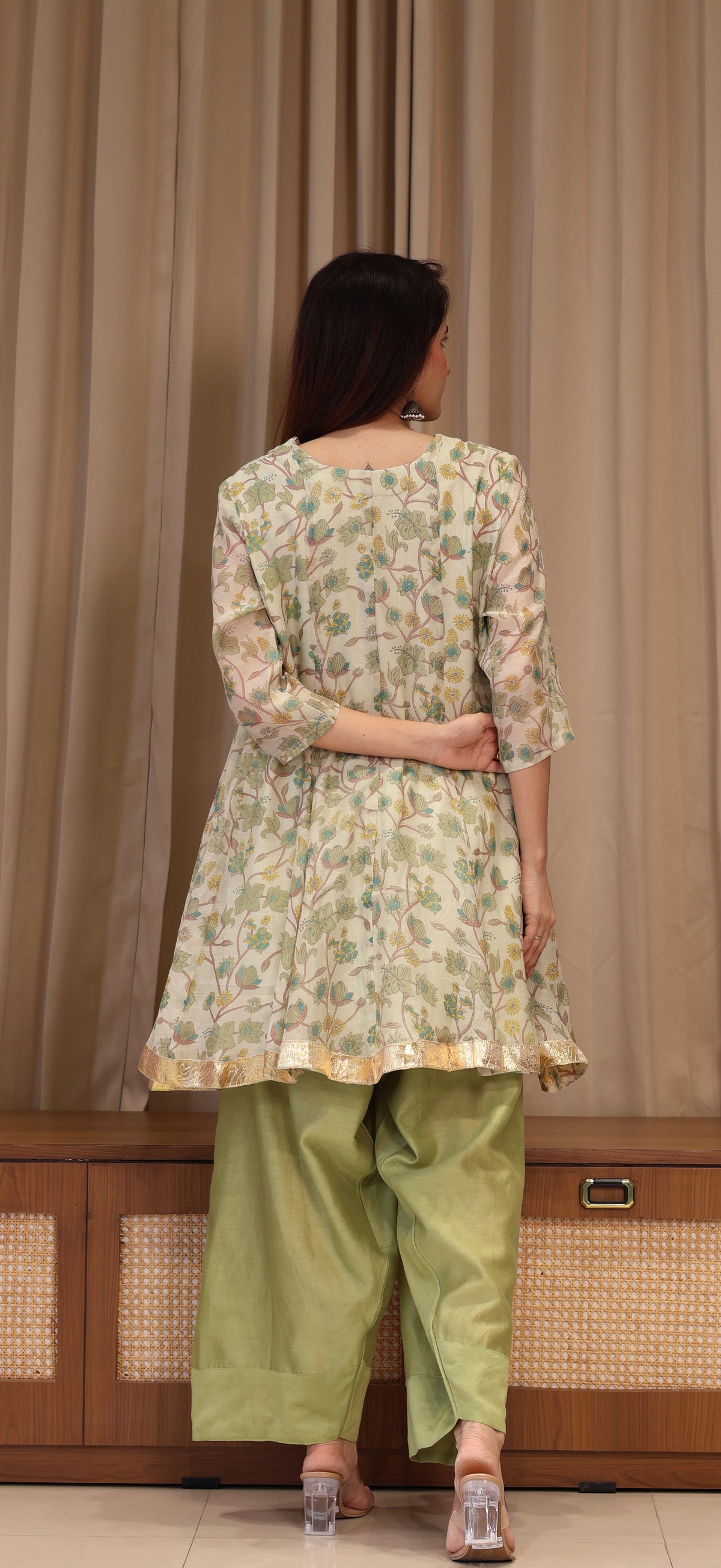 Shubha Mul Chanderi Kurta Set - Green Floral