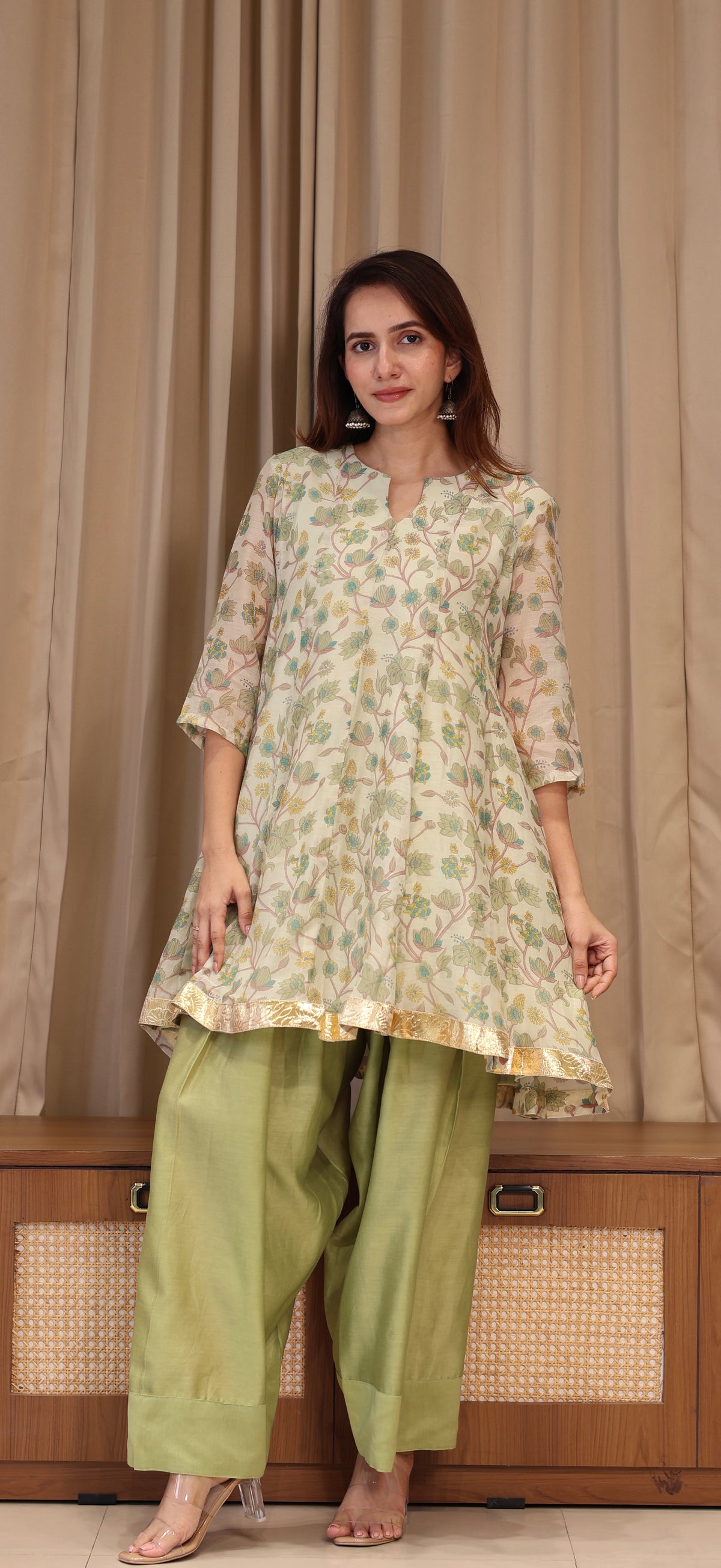 Shubha Mul Chanderi Kurta Set - Green Floral
