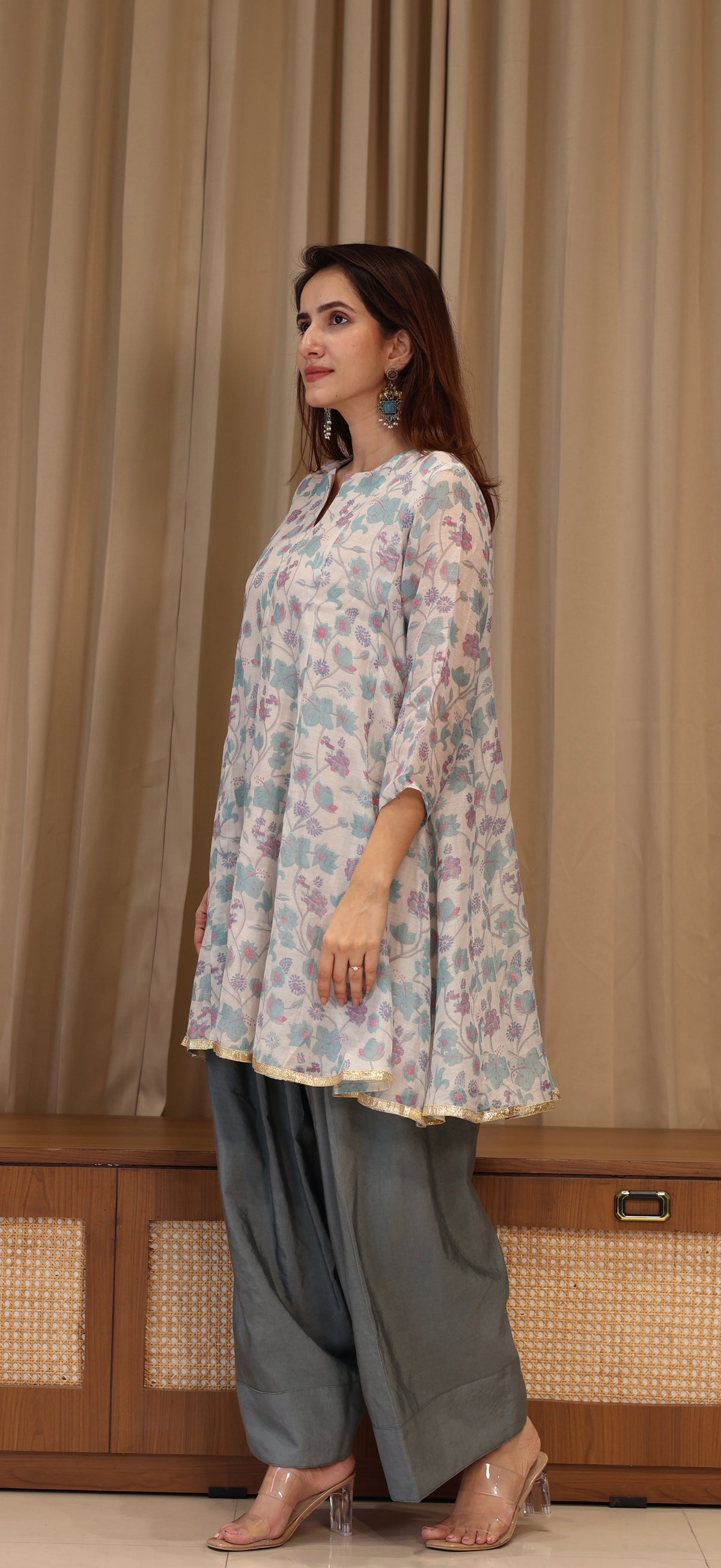 Aarya Mul Chanderi Kurta Set - Blue Floral