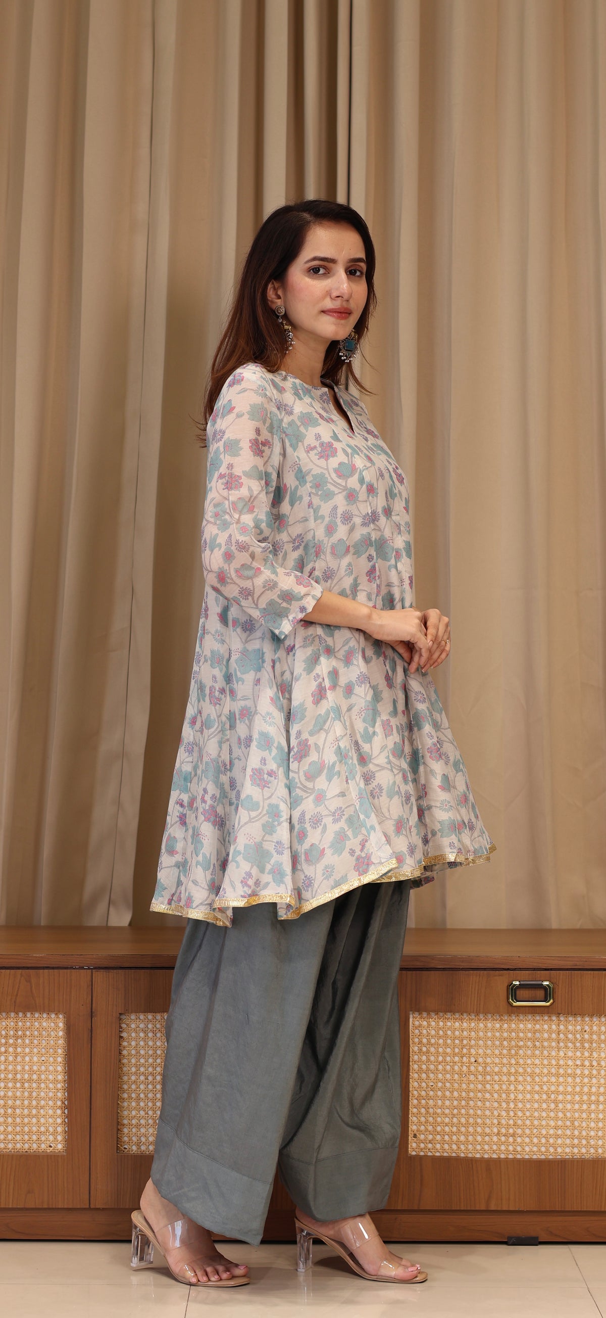 Aarya Mul Chanderi Kurta Set - Blue Floral