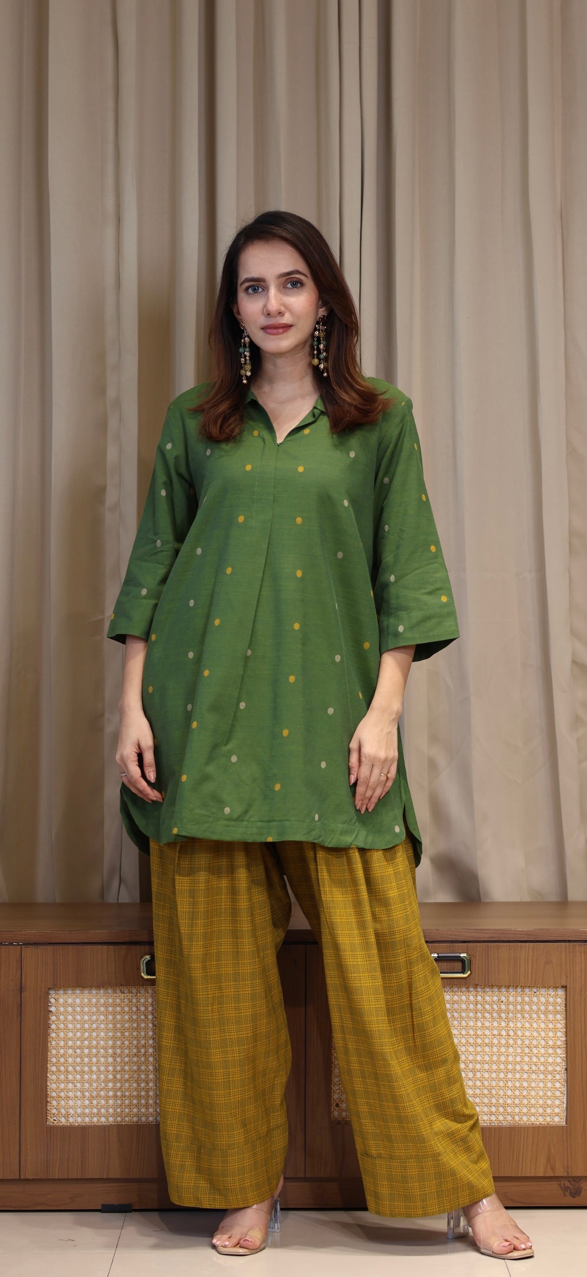 Yatika Mercerised Cotton Handwoven Kurta Set - Green