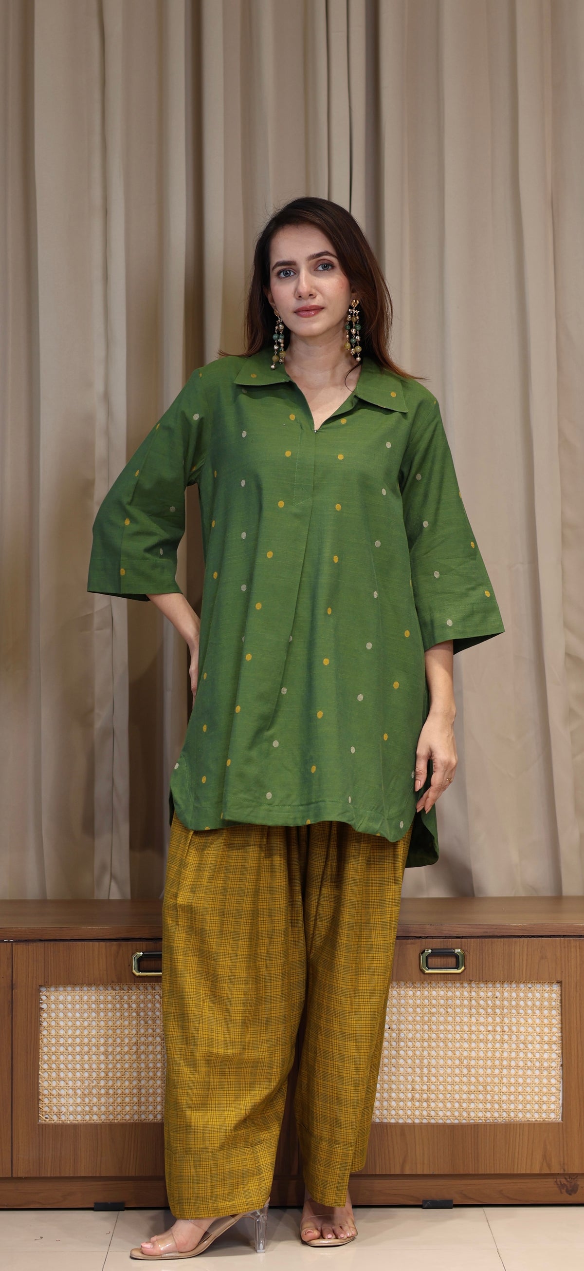 Yatika Mercerised Cotton Handwoven Kurta Set - Green