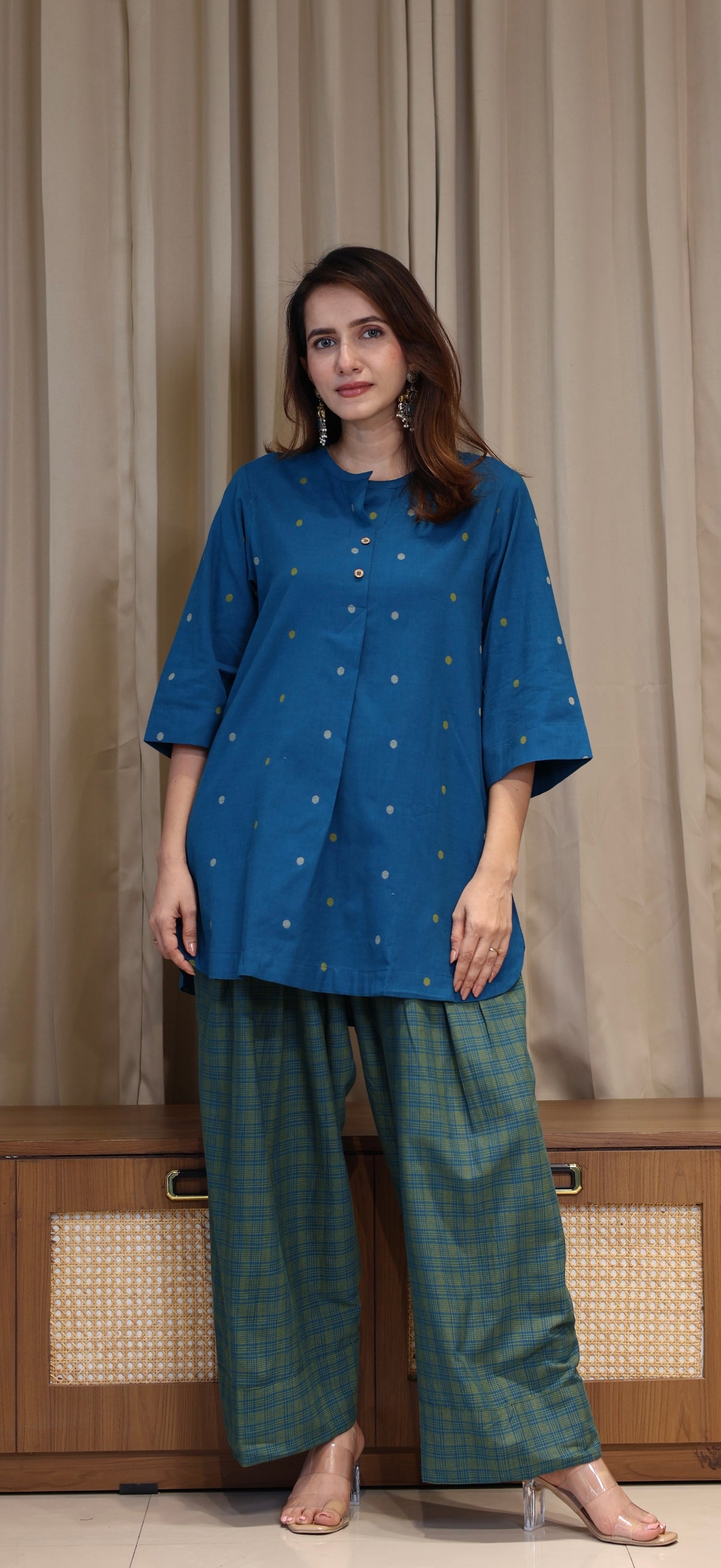 Aayra Mercerised Cotton Handwoven Kurta Set - Blue