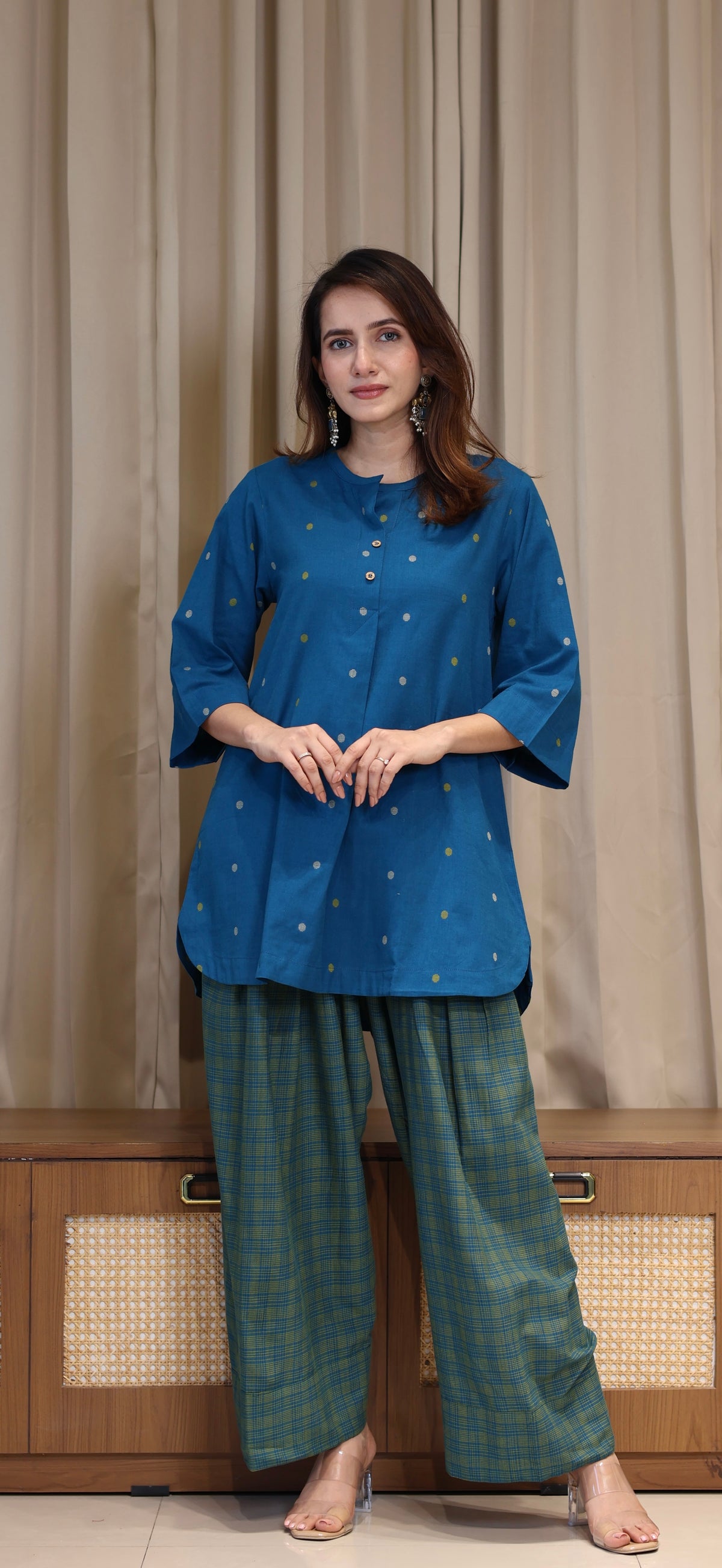 Aayra Mercerised Cotton Handwoven Kurta Set - Blue
