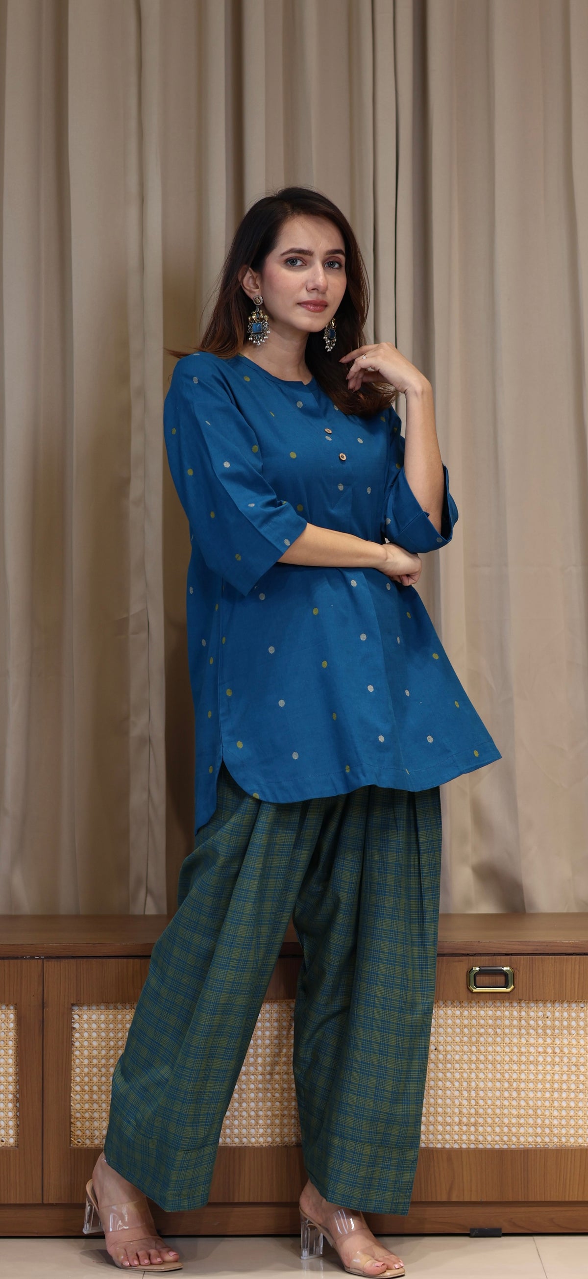 Aayra Mercerised Cotton Handwoven Kurta Set - Blue