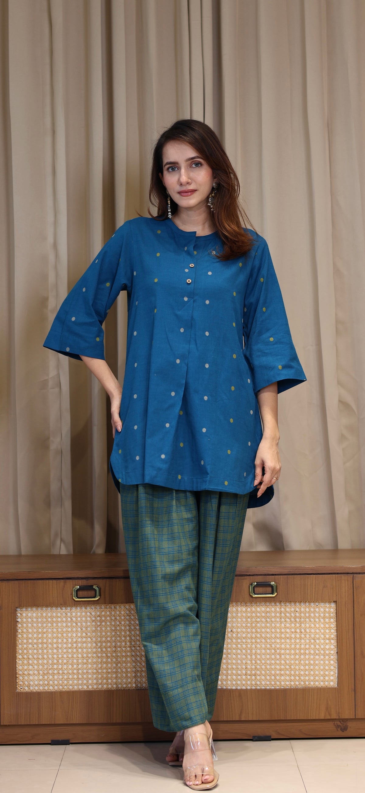 Aayra Mercerised Cotton Handwoven Kurta Set - Blue