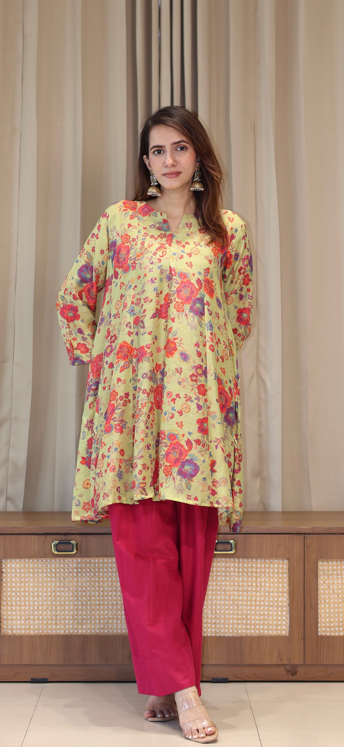 Green Floral Print Cotton Silk Kurta With Farsi Bottom