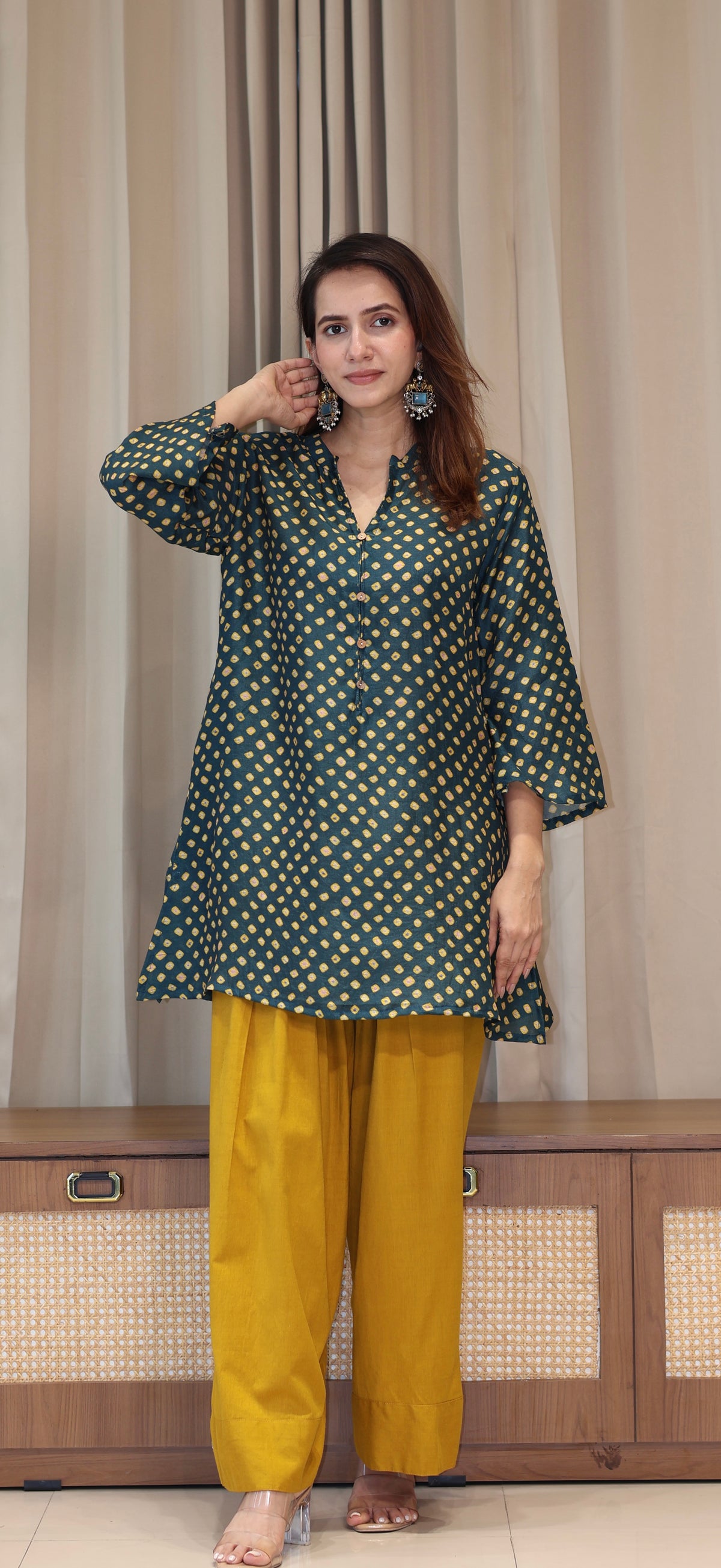 Green Bandhani Print Cotton Silk Kurta With Farsi Bottom