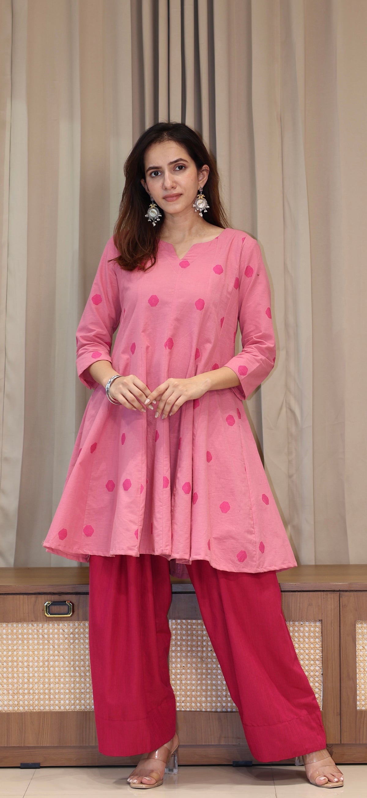 Kajol Handwoven Cotton Kali Kurta Set - Pink
