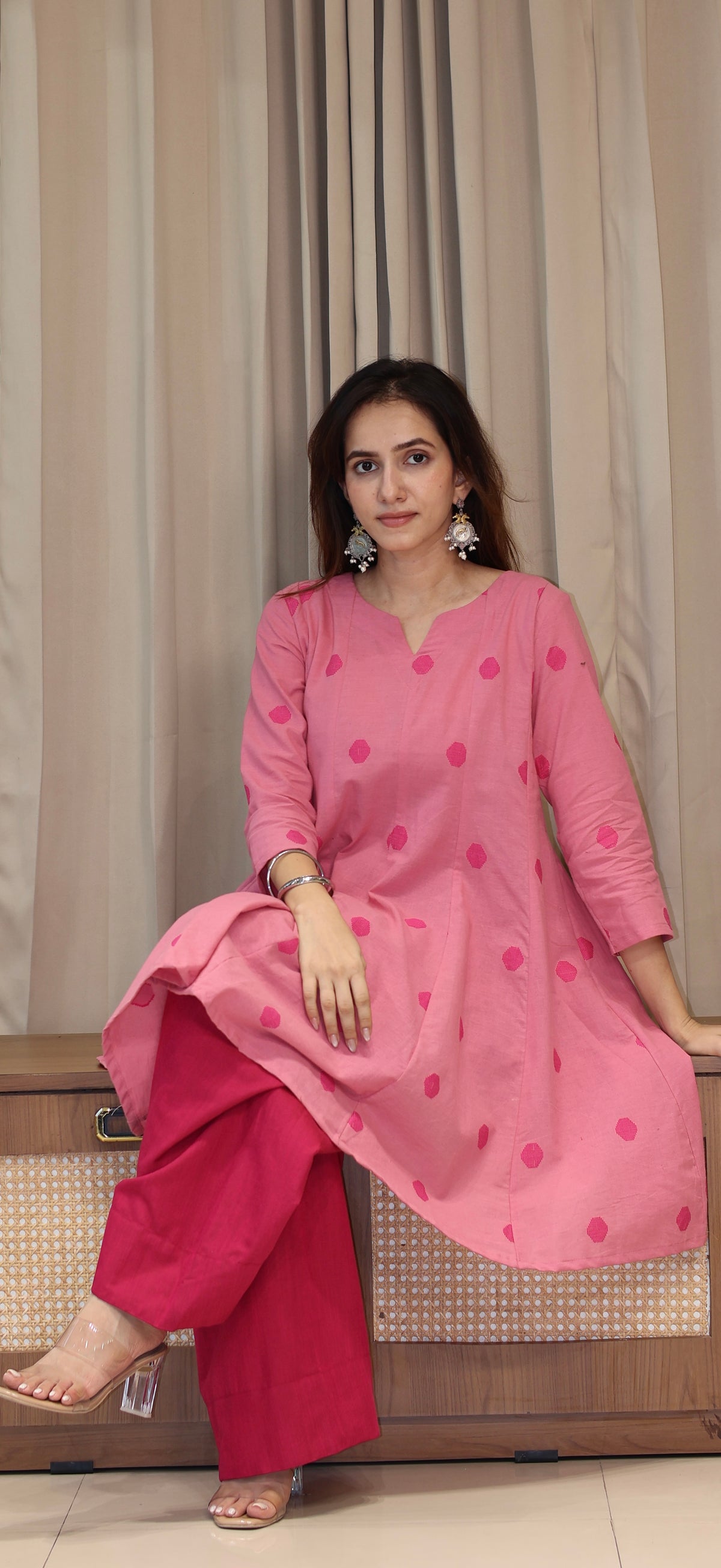Kajol Handwoven Cotton Kali Kurta Set - Pink