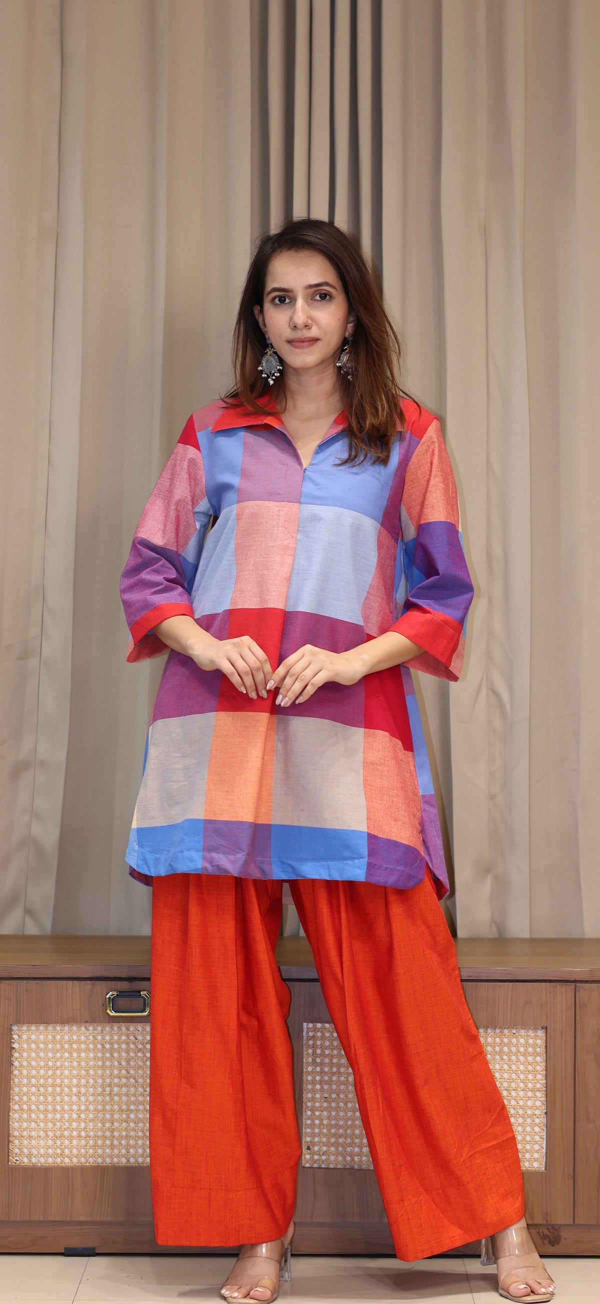 Stuti Madras Checks Handwoven Cotton Kurta Set - Multi Colour/Orange