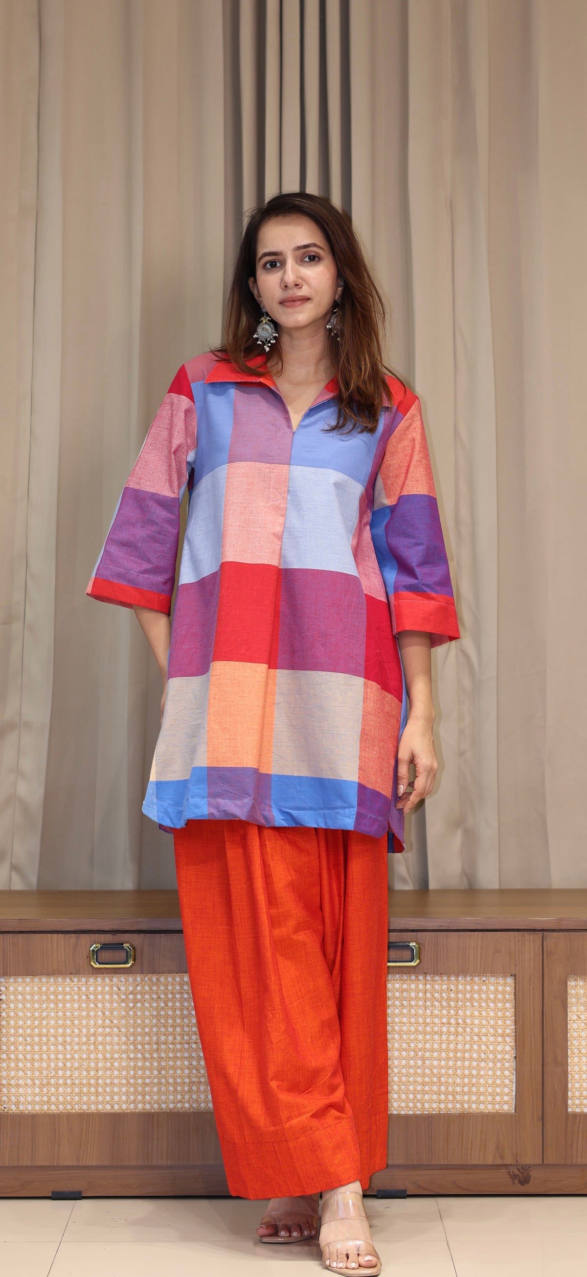 Stuti Madras Checks Handwoven Cotton Kurta Set - Multi Colour/Orange