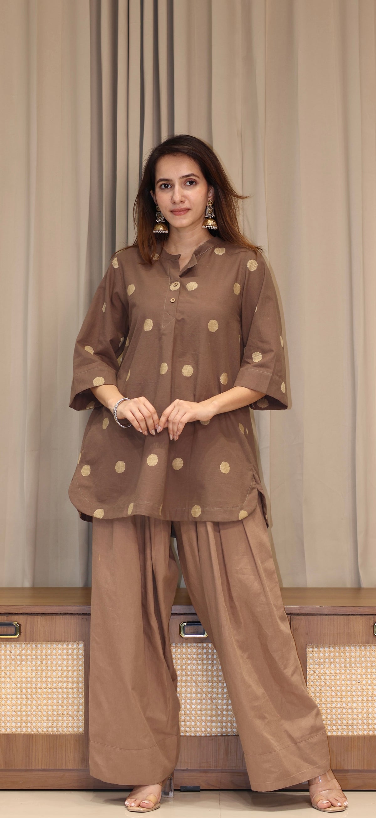 Vidhi Handwoven Cotton Kali Kurta Set - Brown