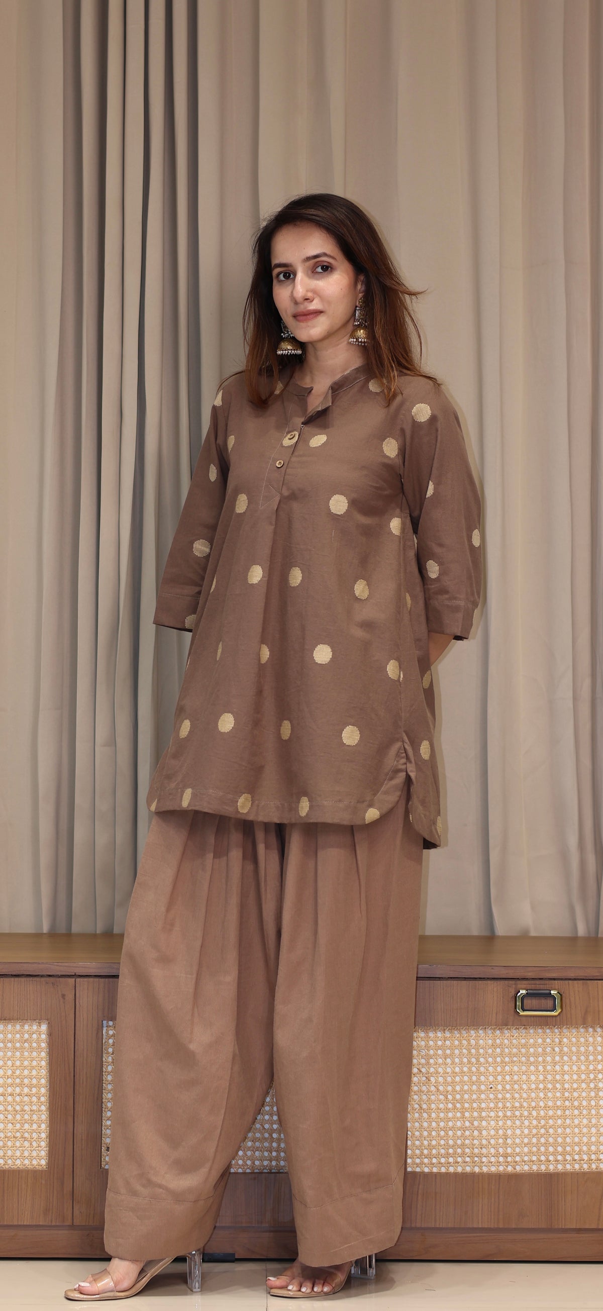 Vidhi Handwoven Cotton Kali Kurta Set - Brown