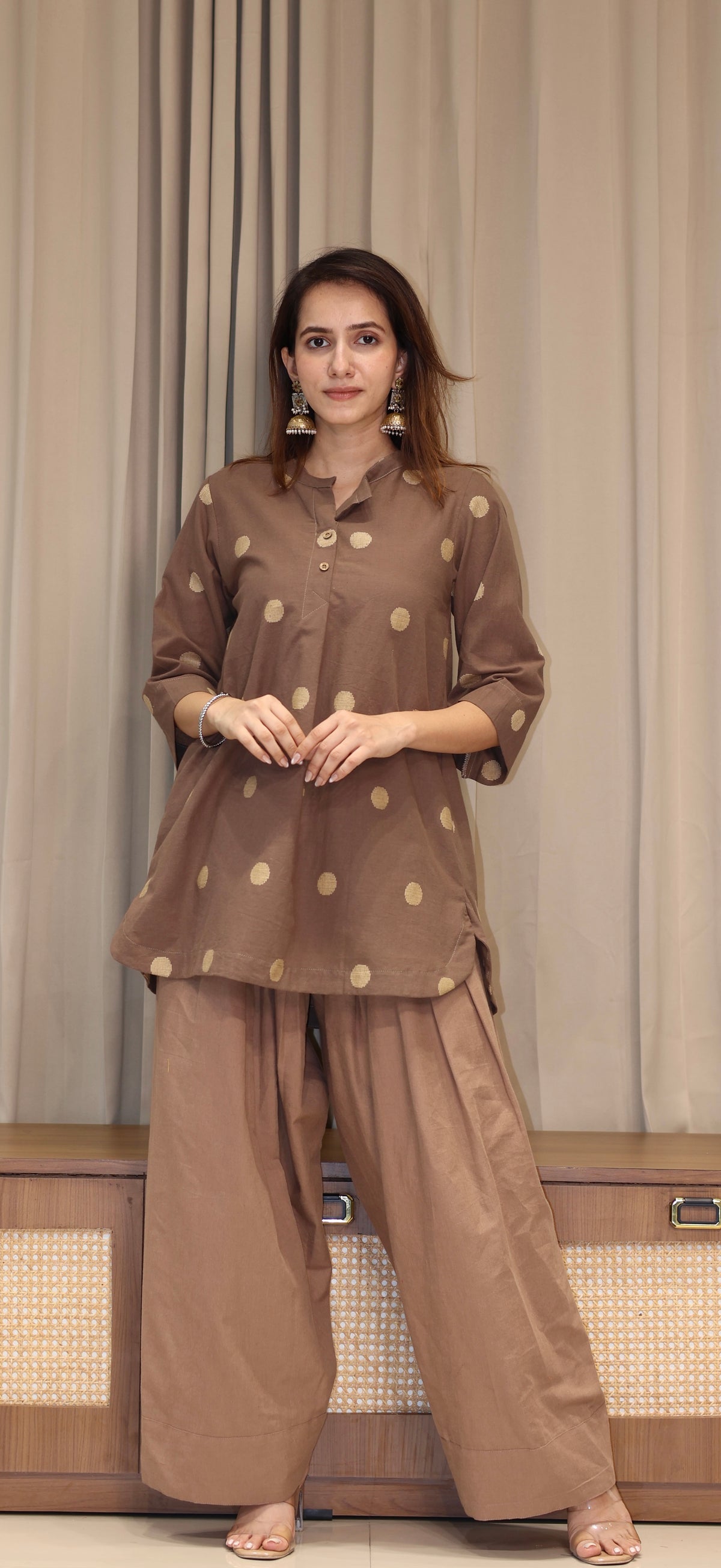 Vidhi Handwoven Cotton Kali Kurta Set - Brown