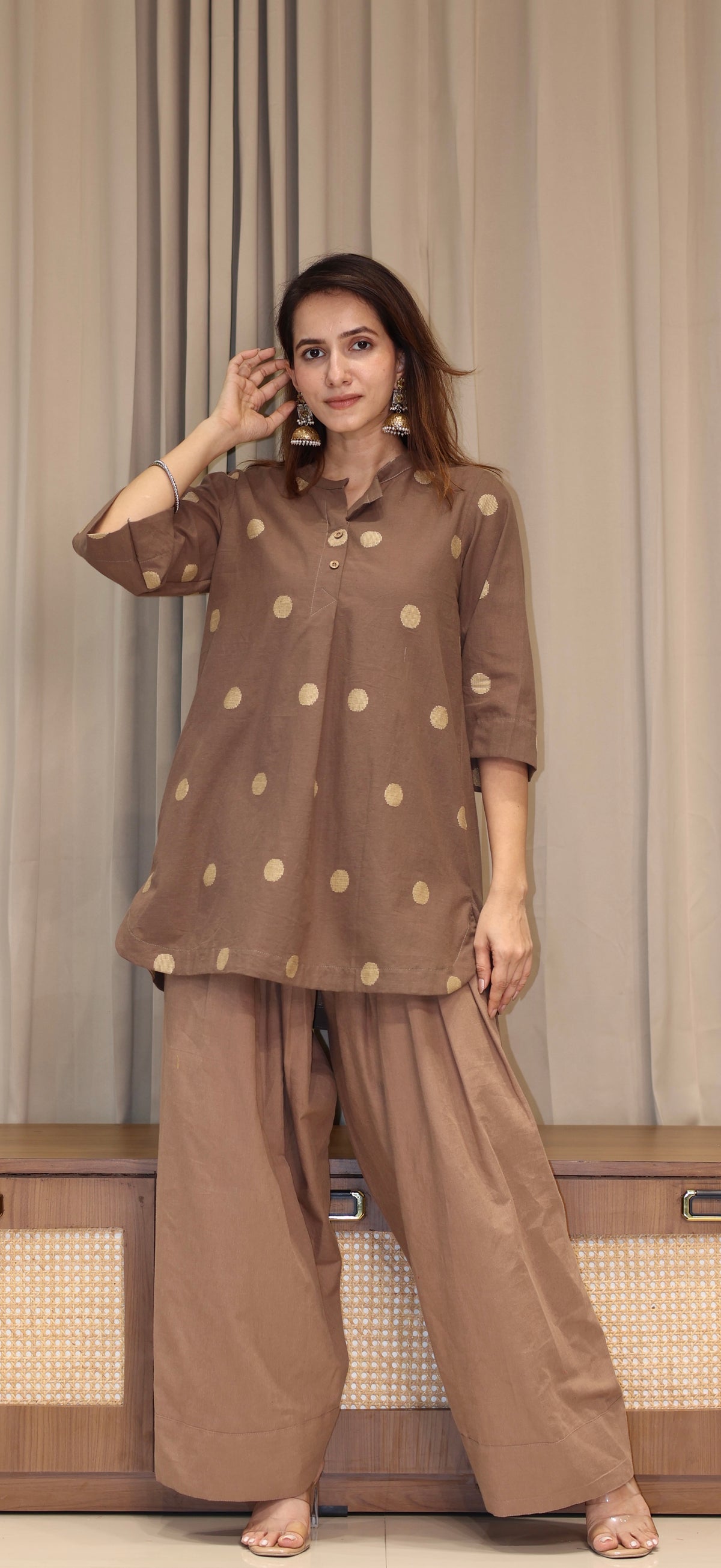 Vidhi Handwoven Cotton Kali Kurta Set - Brown