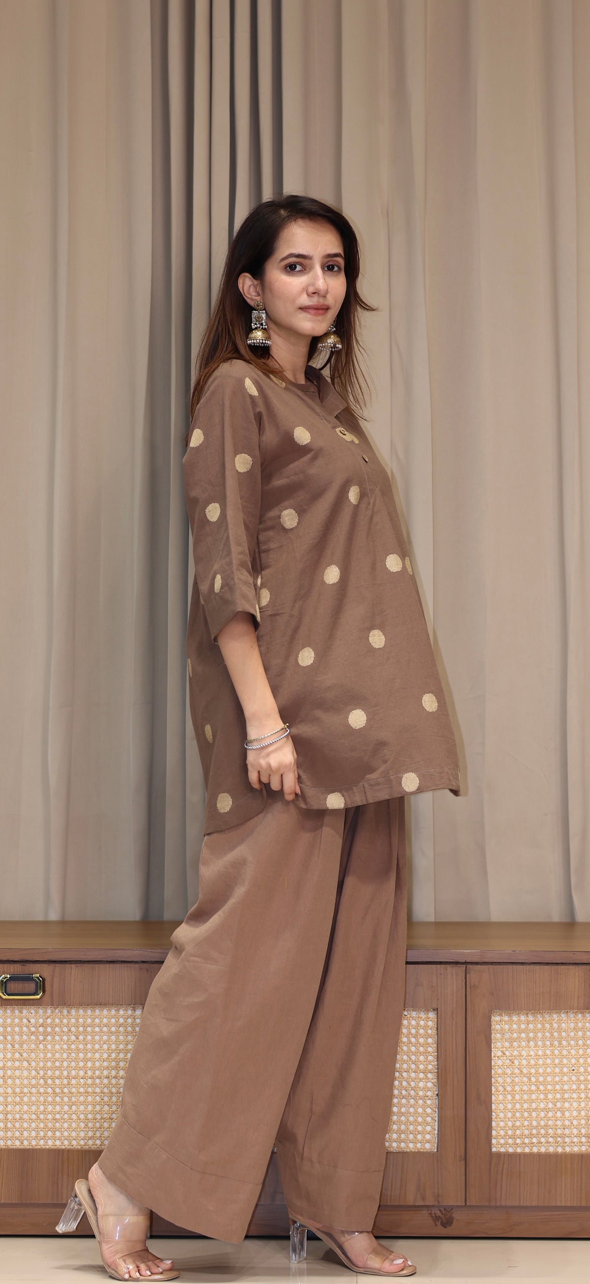 Vidhi Handwoven Cotton Kali Kurta Set - Brown
