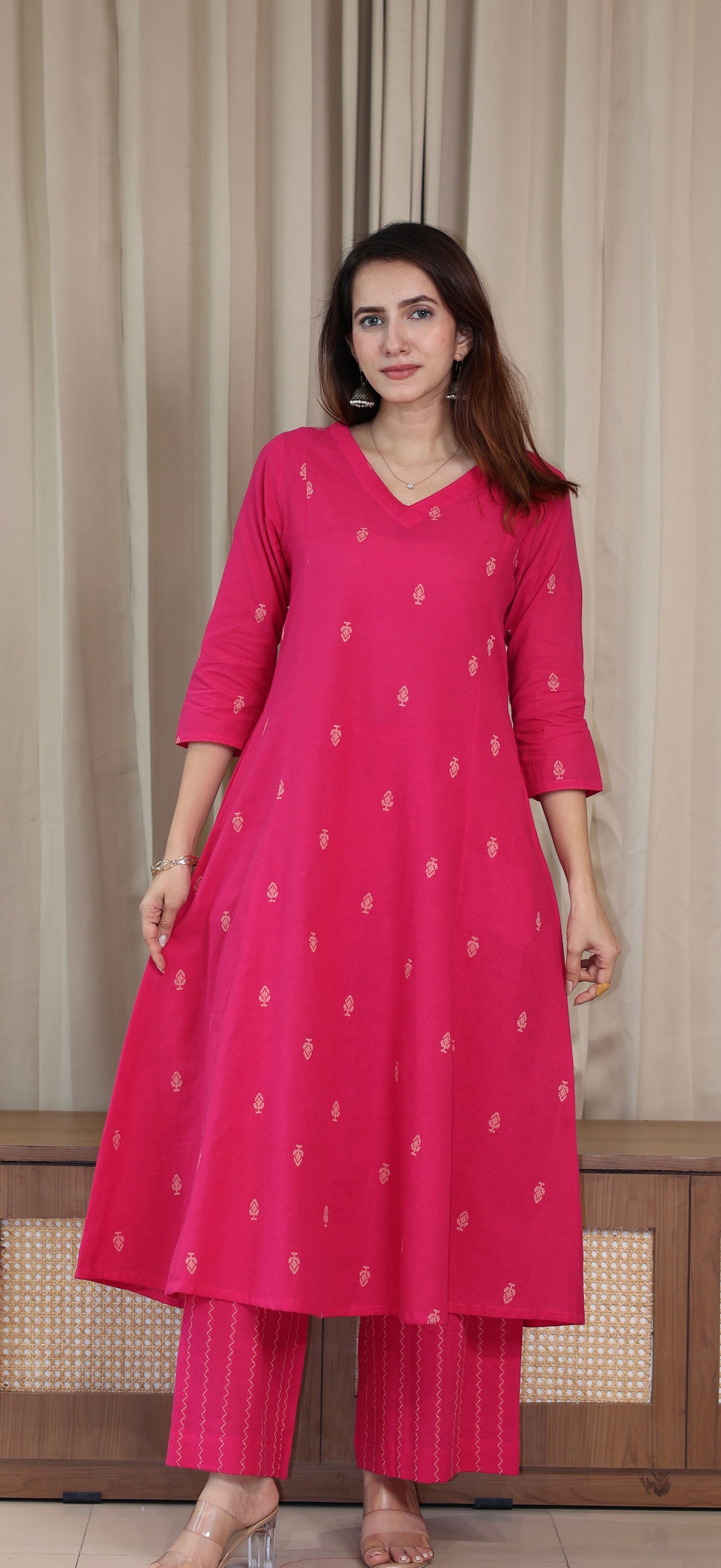 Chahat Handwoven Cotton Kurta- Pink