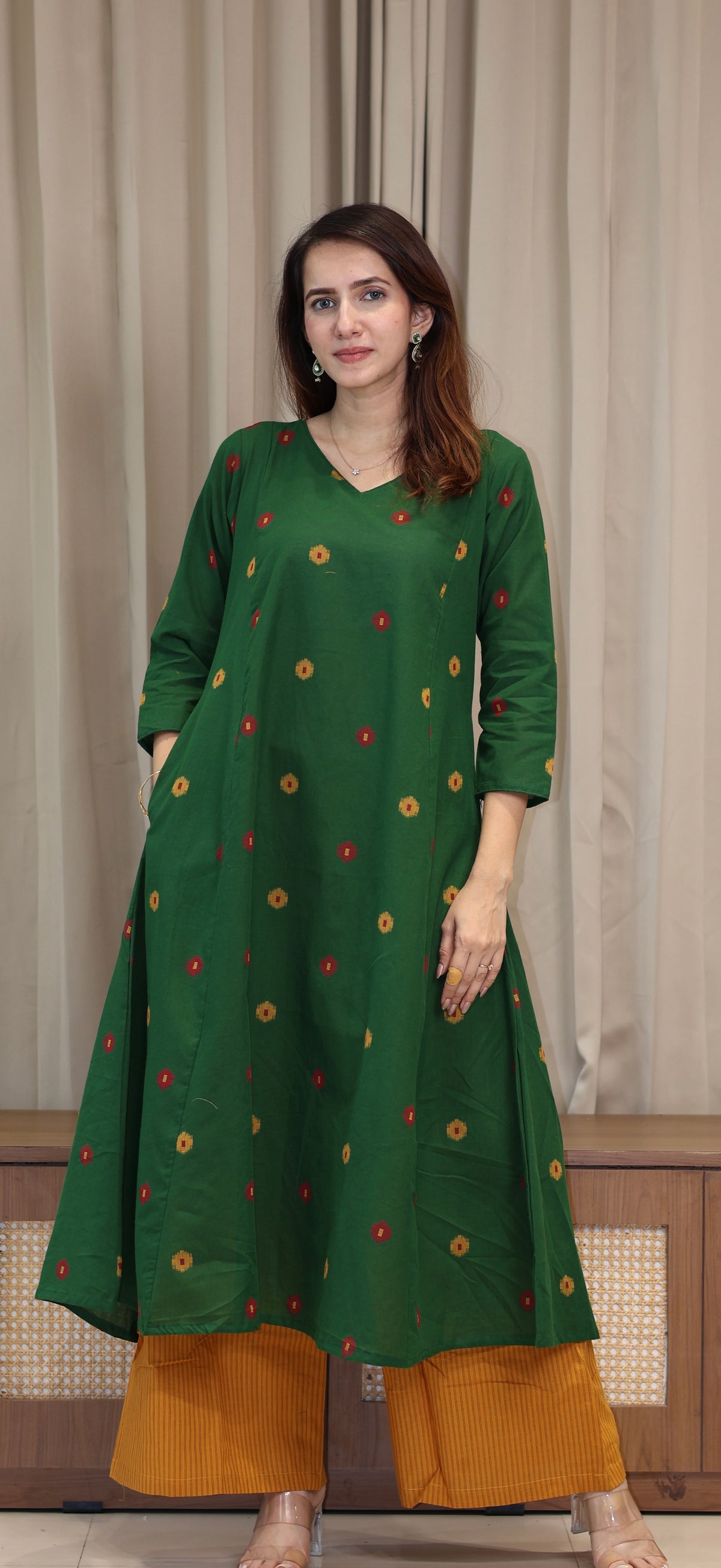 Shriya Handwoven Cotton Kurta- Green/Yellow