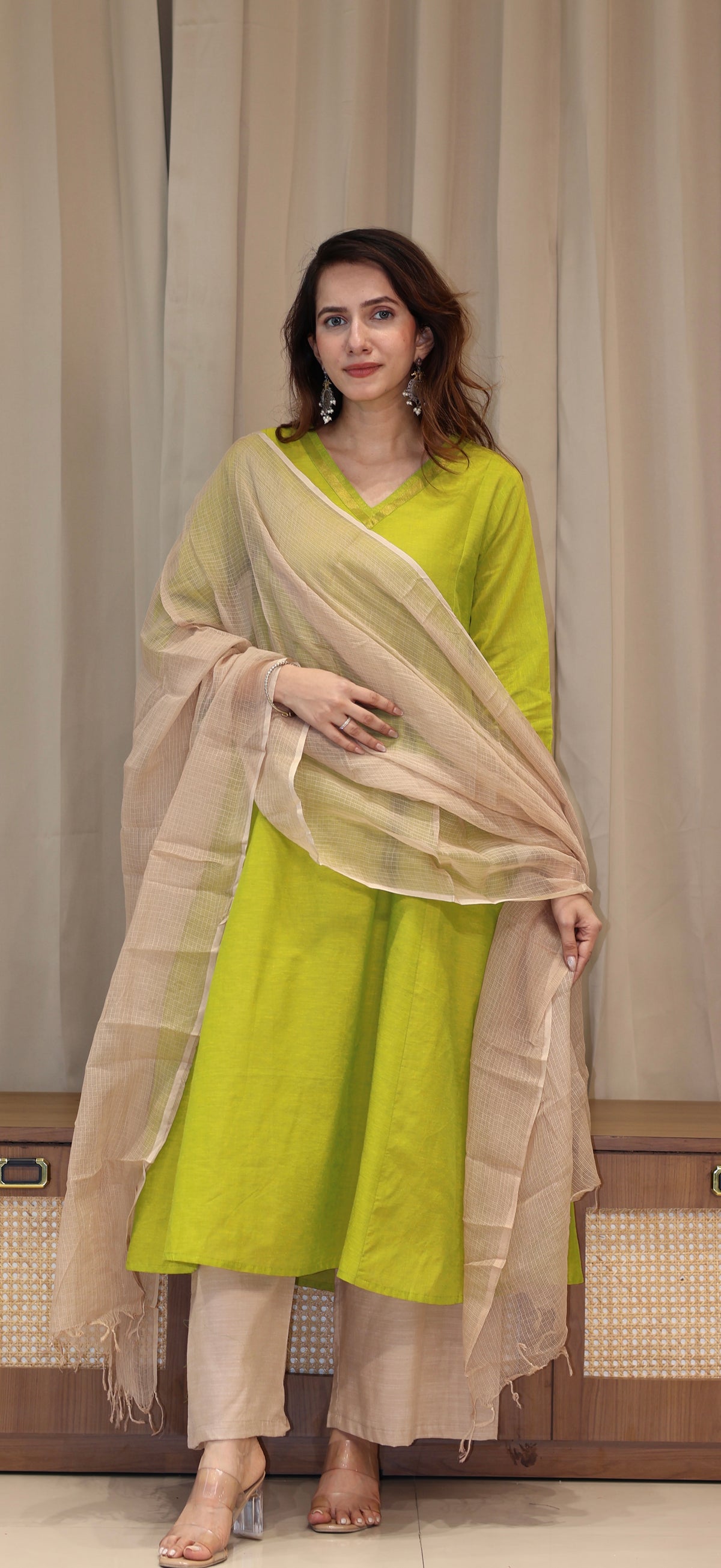 Arva Mangalgiri Cotton Kali Kurta With Nizam Border - Lime Green
