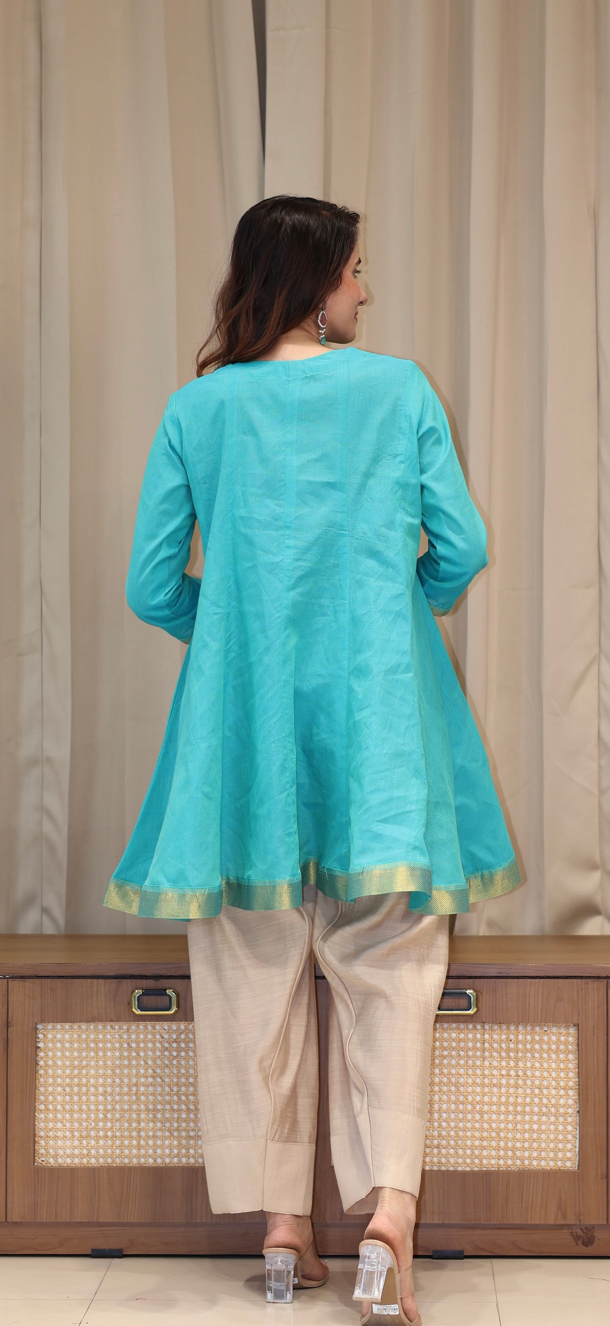 Manali Mangalgiri Cotton Kali Kurta Set With Nizam Border - Turquoise