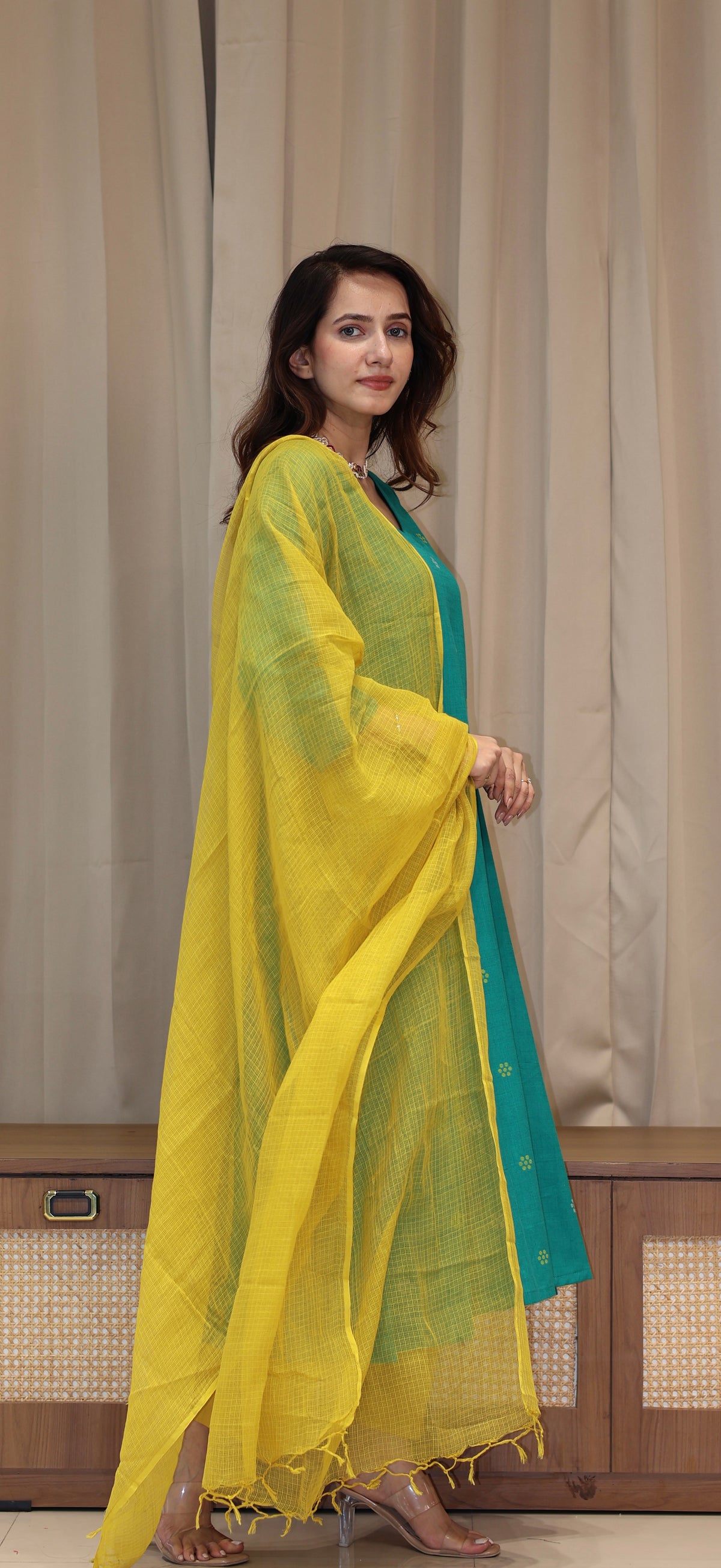 Nirjara Mercerised Cotton Handwoven Kurta - Turquoise