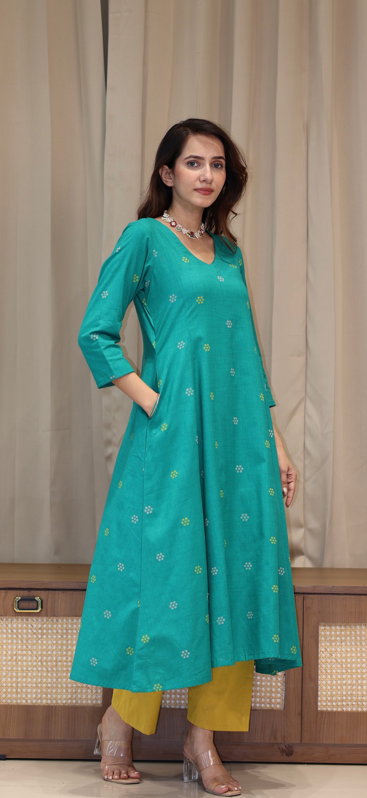 Nirjara Mercerised Cotton Handwoven Kurta - Turquoise