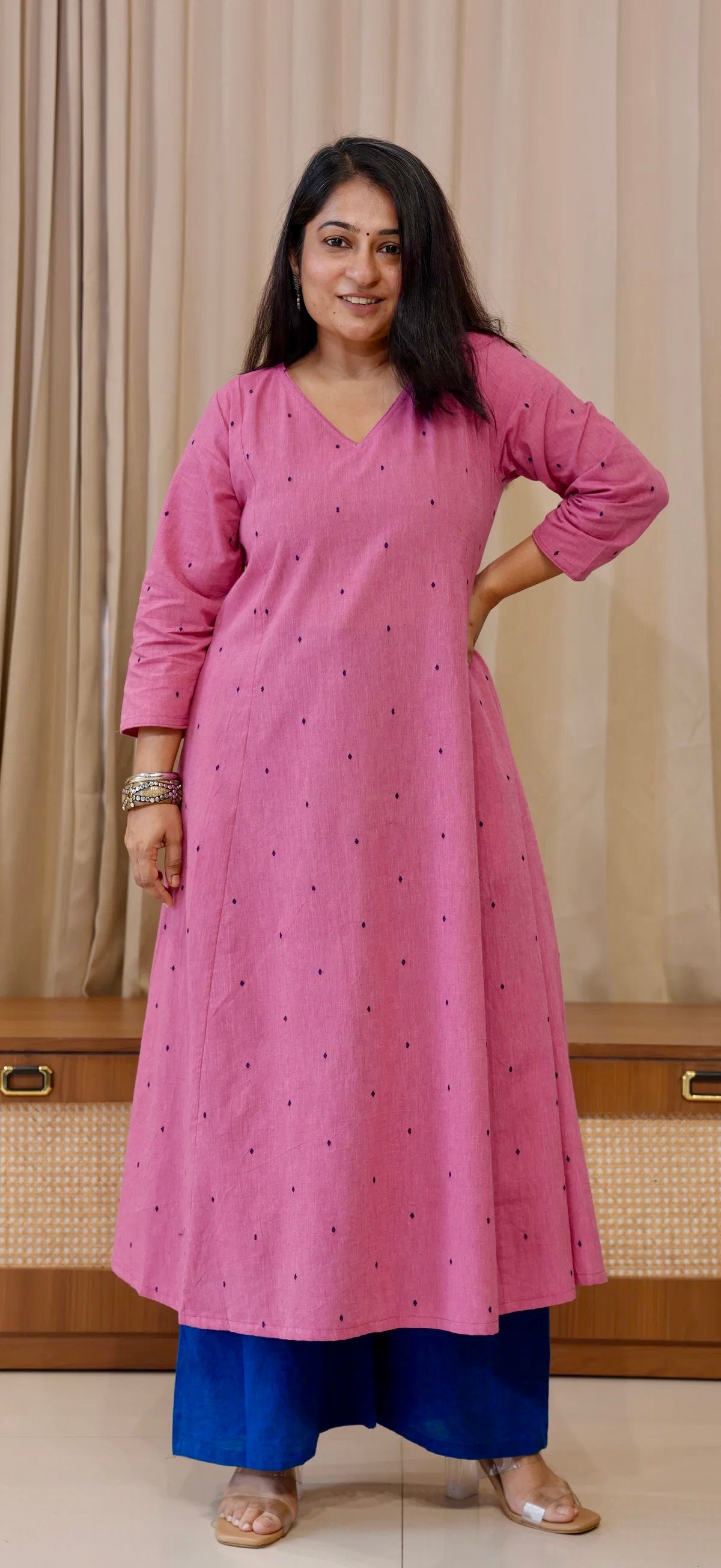 Huma Handwoven Cotton Kurta - Pink