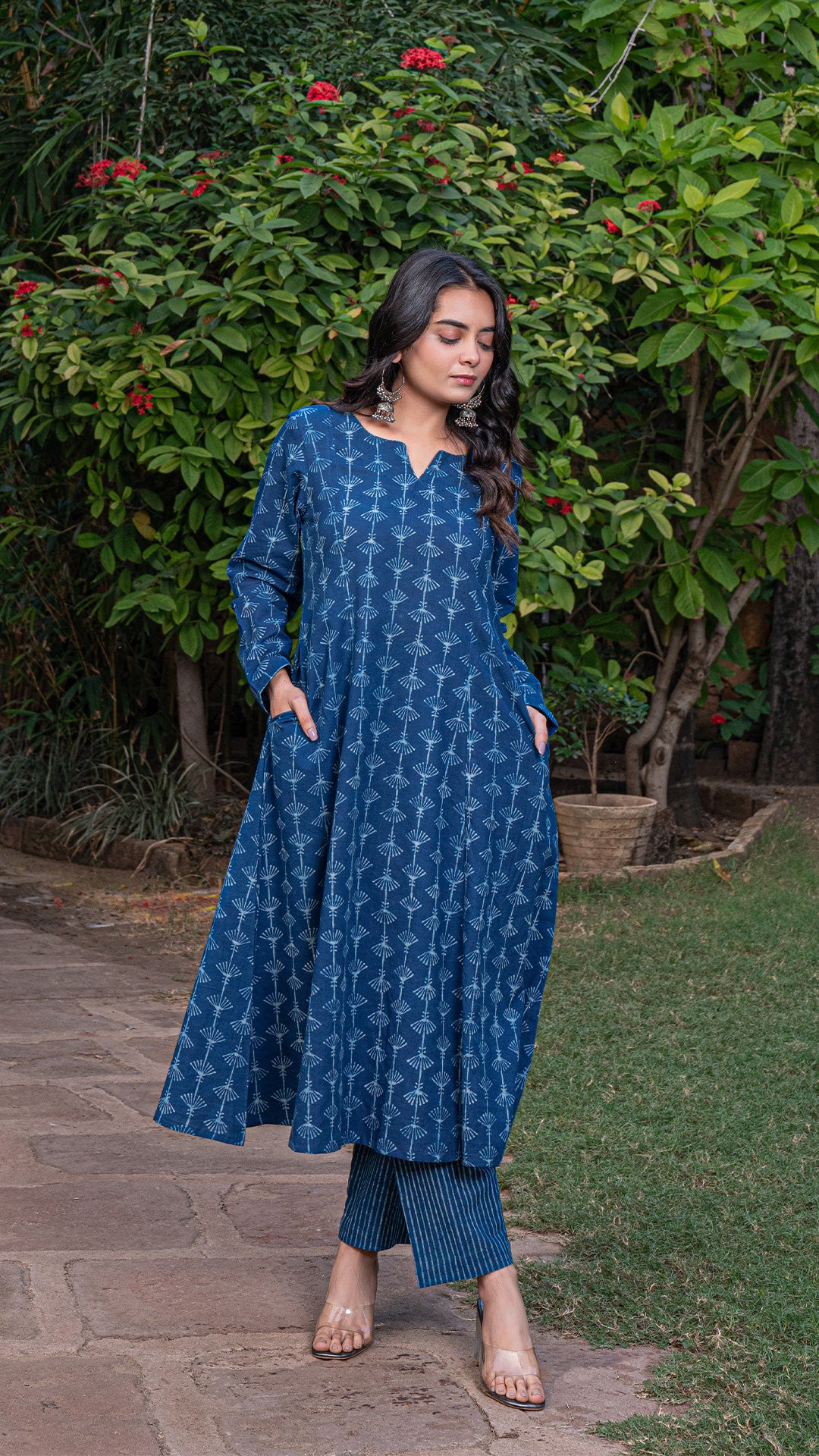 Aachal Dabu Dandelion Block Print Kali Kurta In Cotton