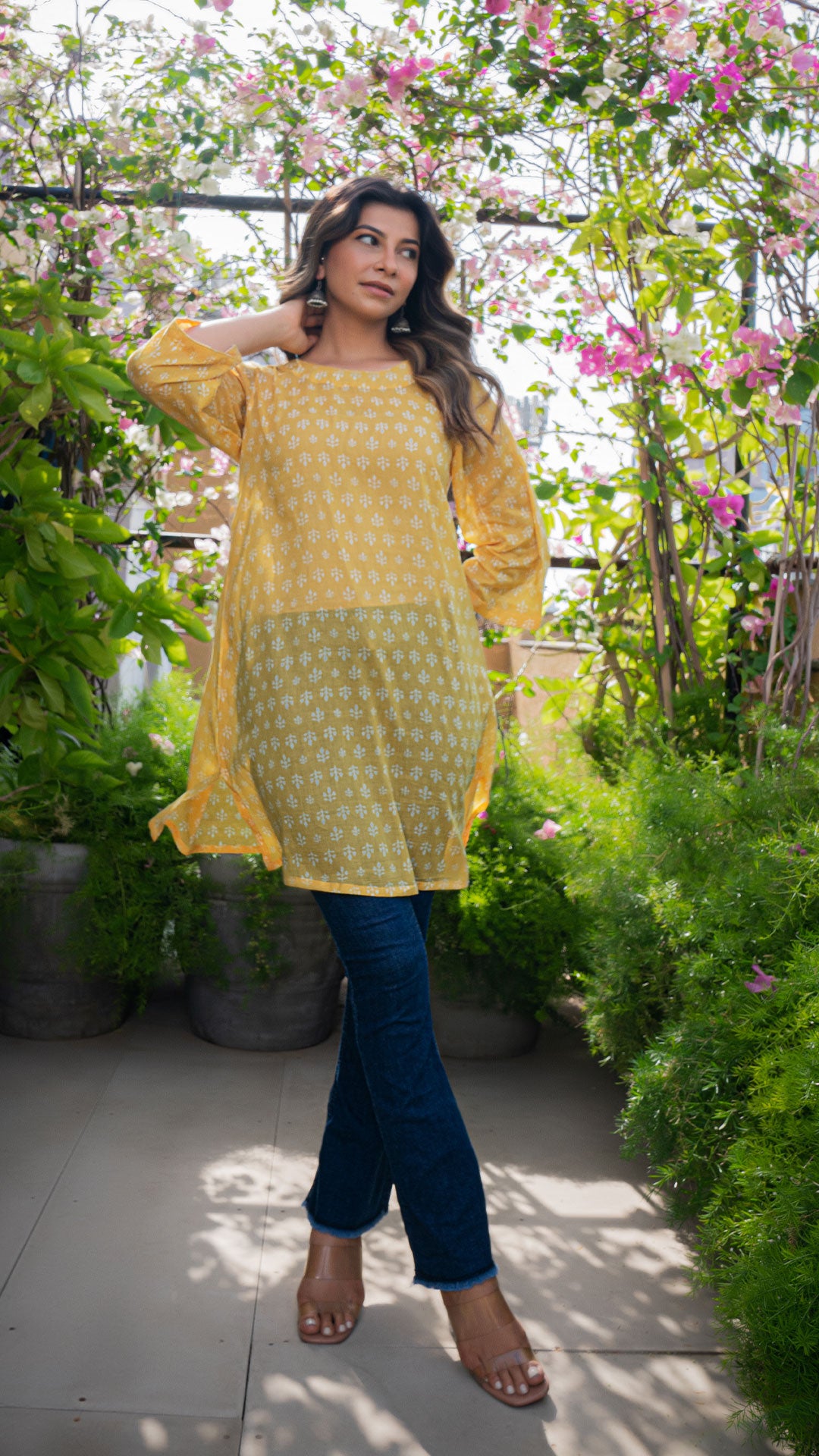 Aadrika Mul Cotton Short Top - Yellow