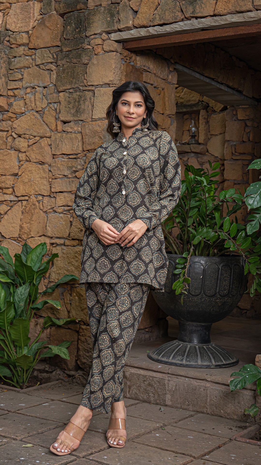 Ayeza Ajrakh Co-ord Set In Cotton - Charcoal