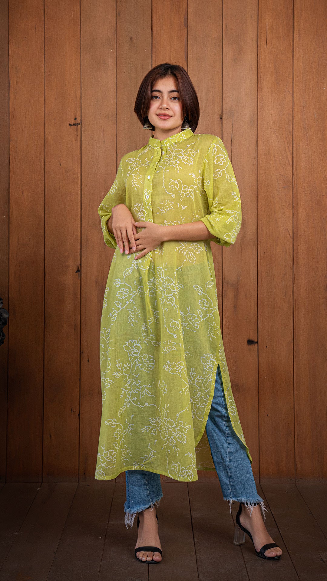 Juhi Mul Cotton Jabha - Lime Green