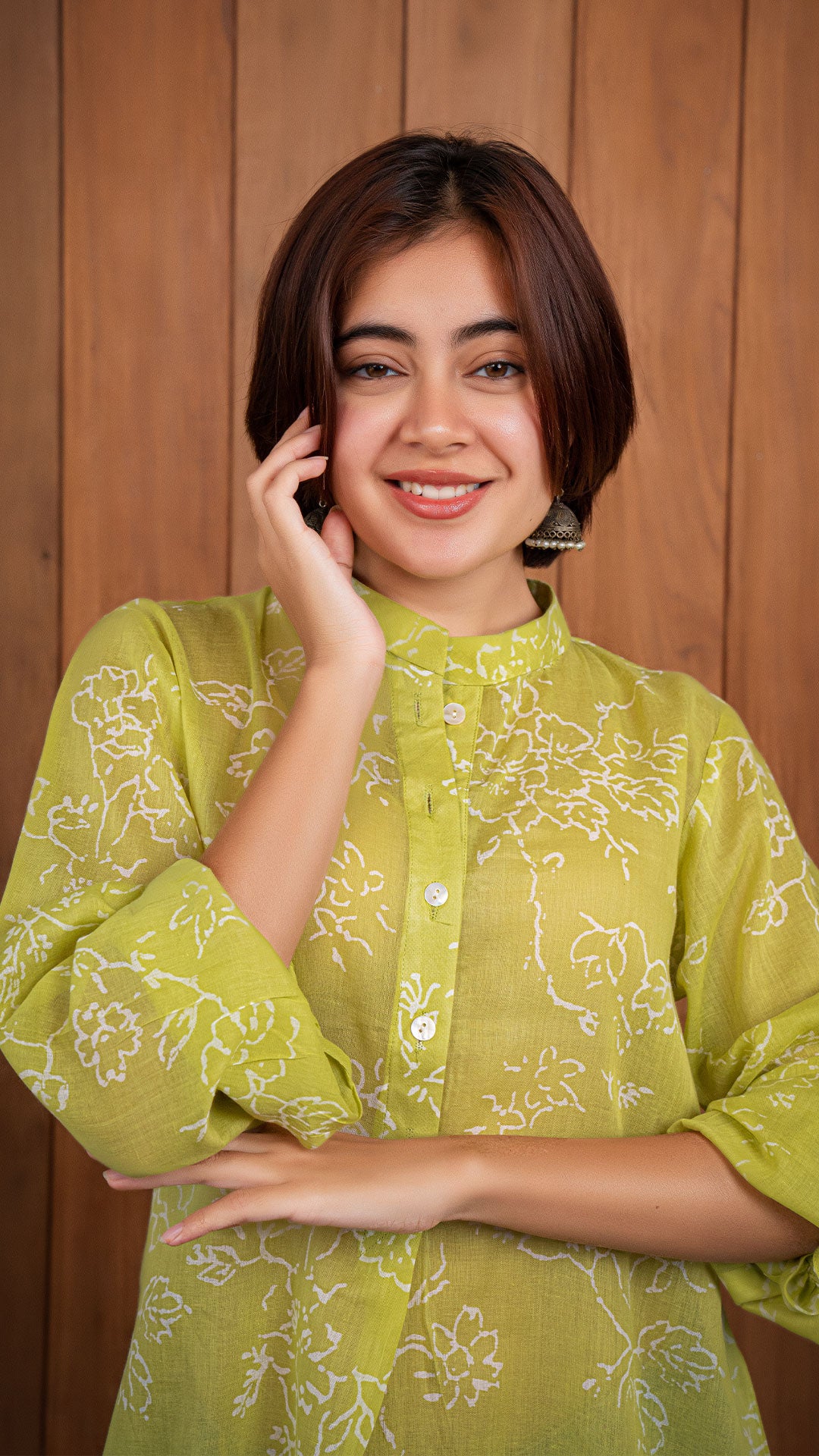 Juhi Mul Cotton Jabha - Lime Green