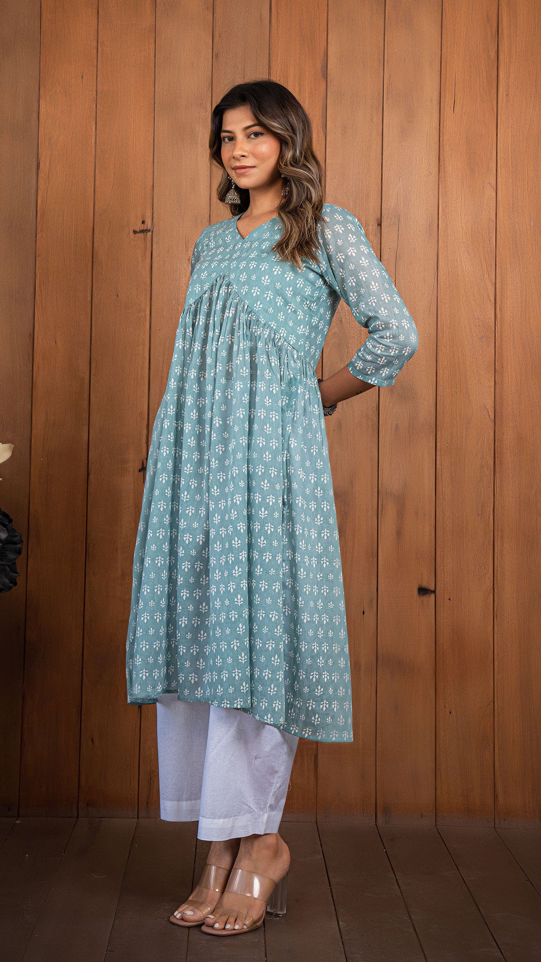 Brahmi Mul Cotton Kurta - Teal Blue