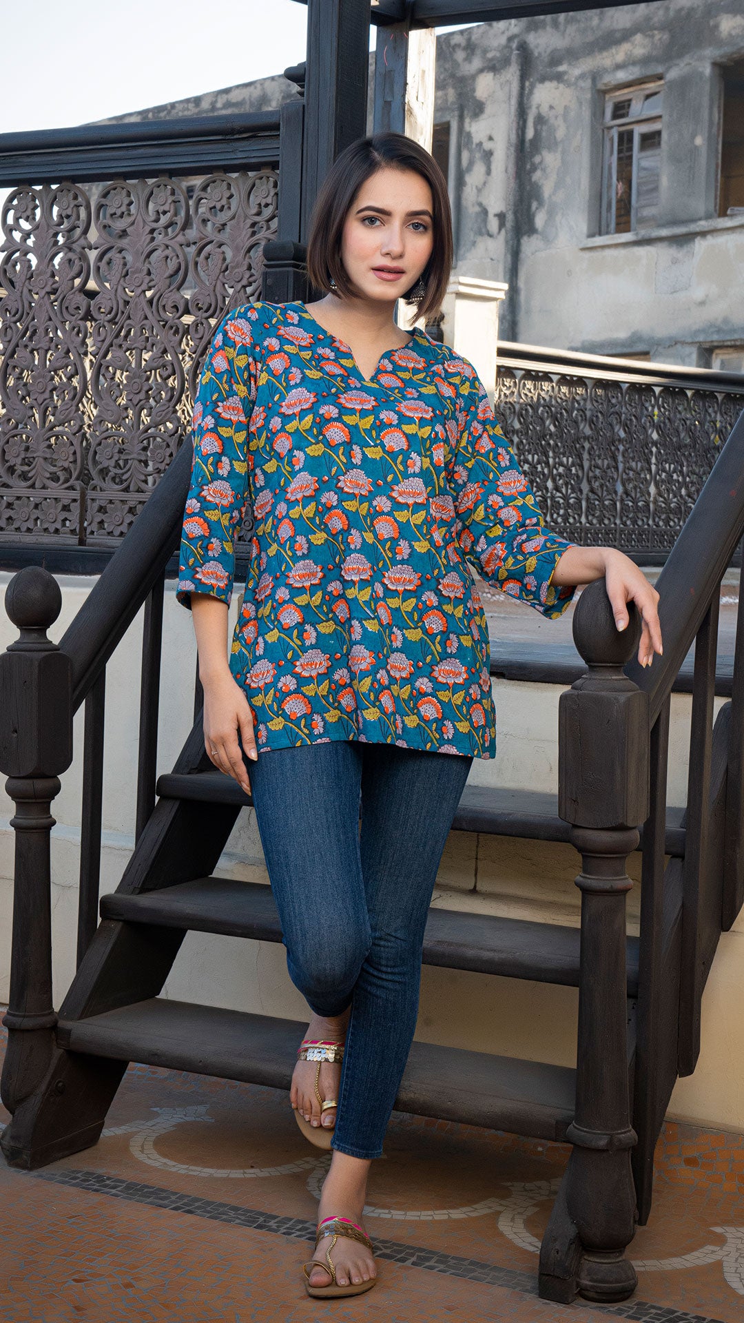 Raima Sanganeri Cotton Short Top In Blue