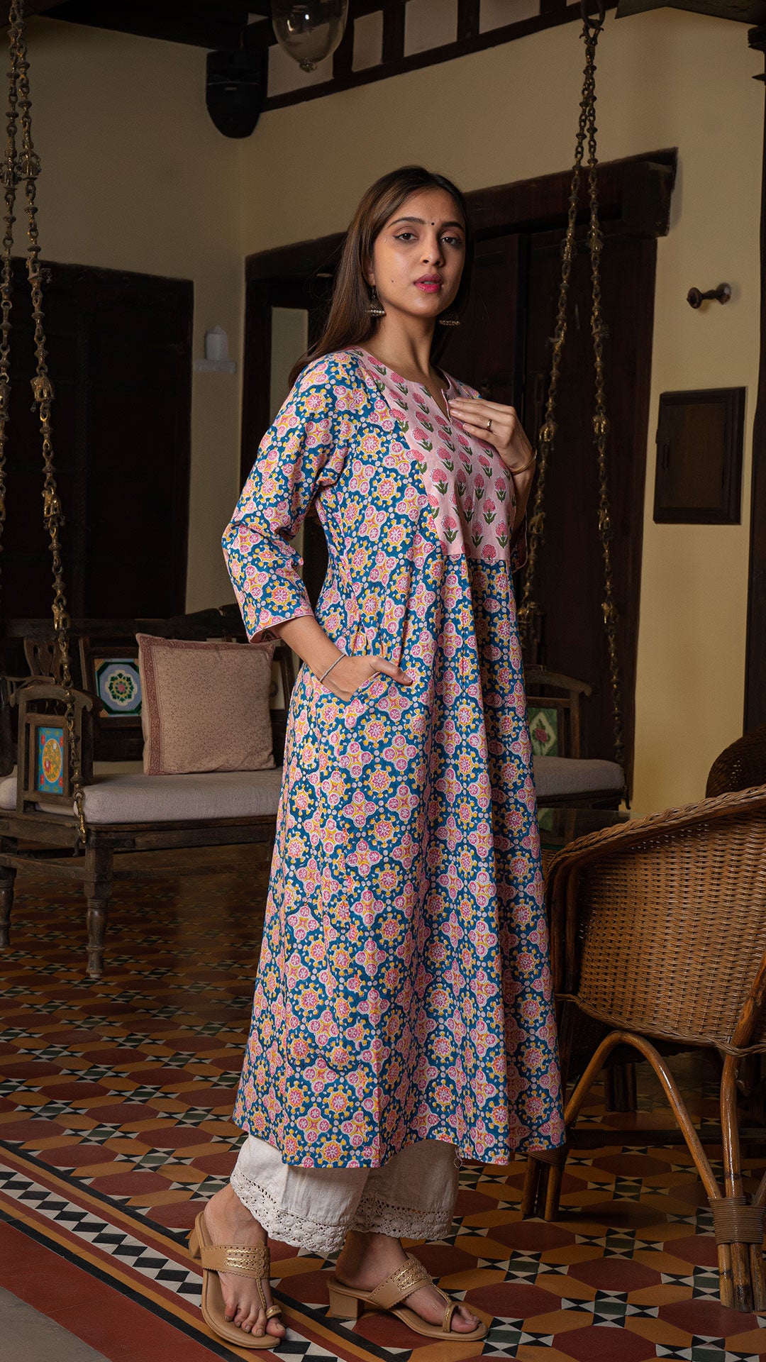 Lopa Hand Block Cotton Kurta In Blue